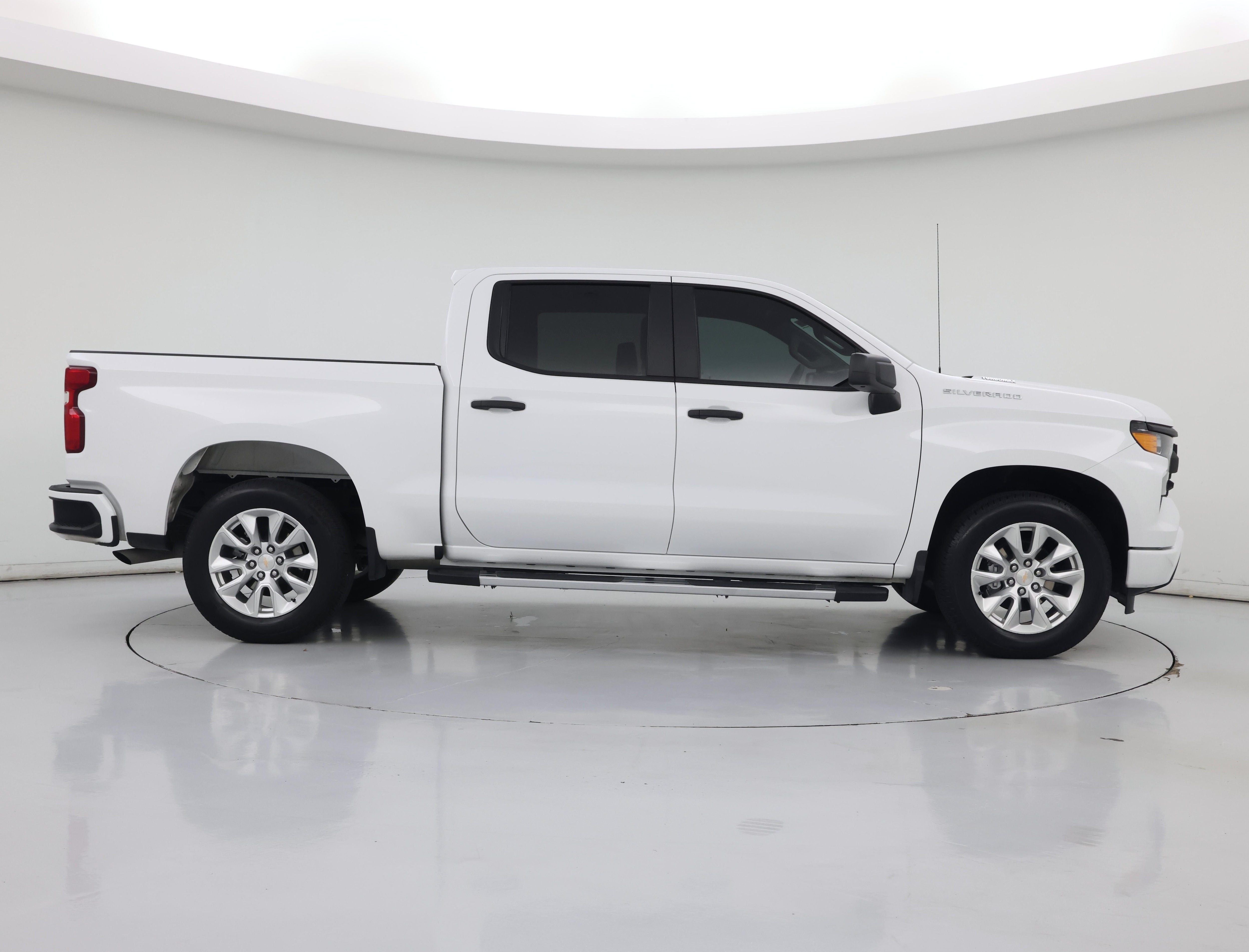 Thumbnail: 2026 Chevrolet Silverado 1500 - 7