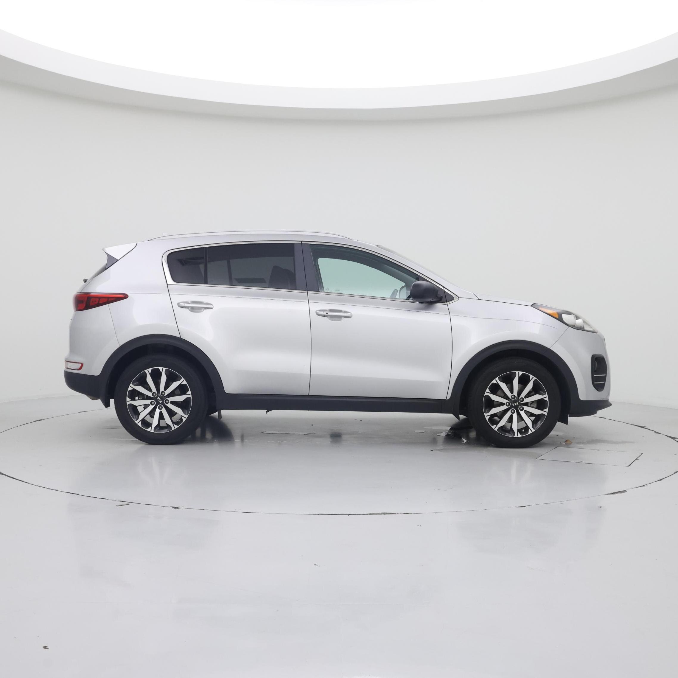 Thumbnail: 2017 Kia Sportage - 7