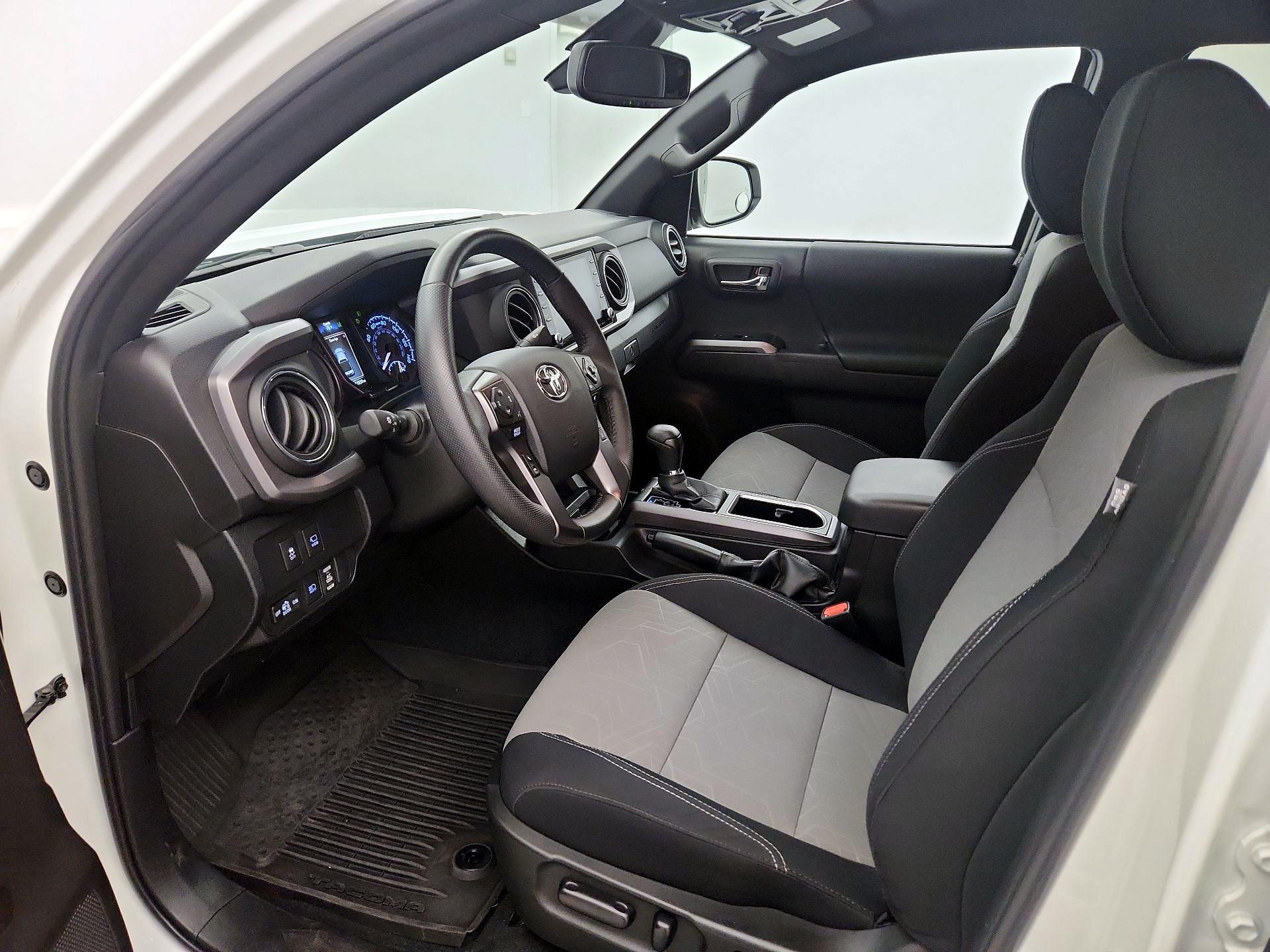 Thumbnail: 2023 Toyota Tacoma - 11