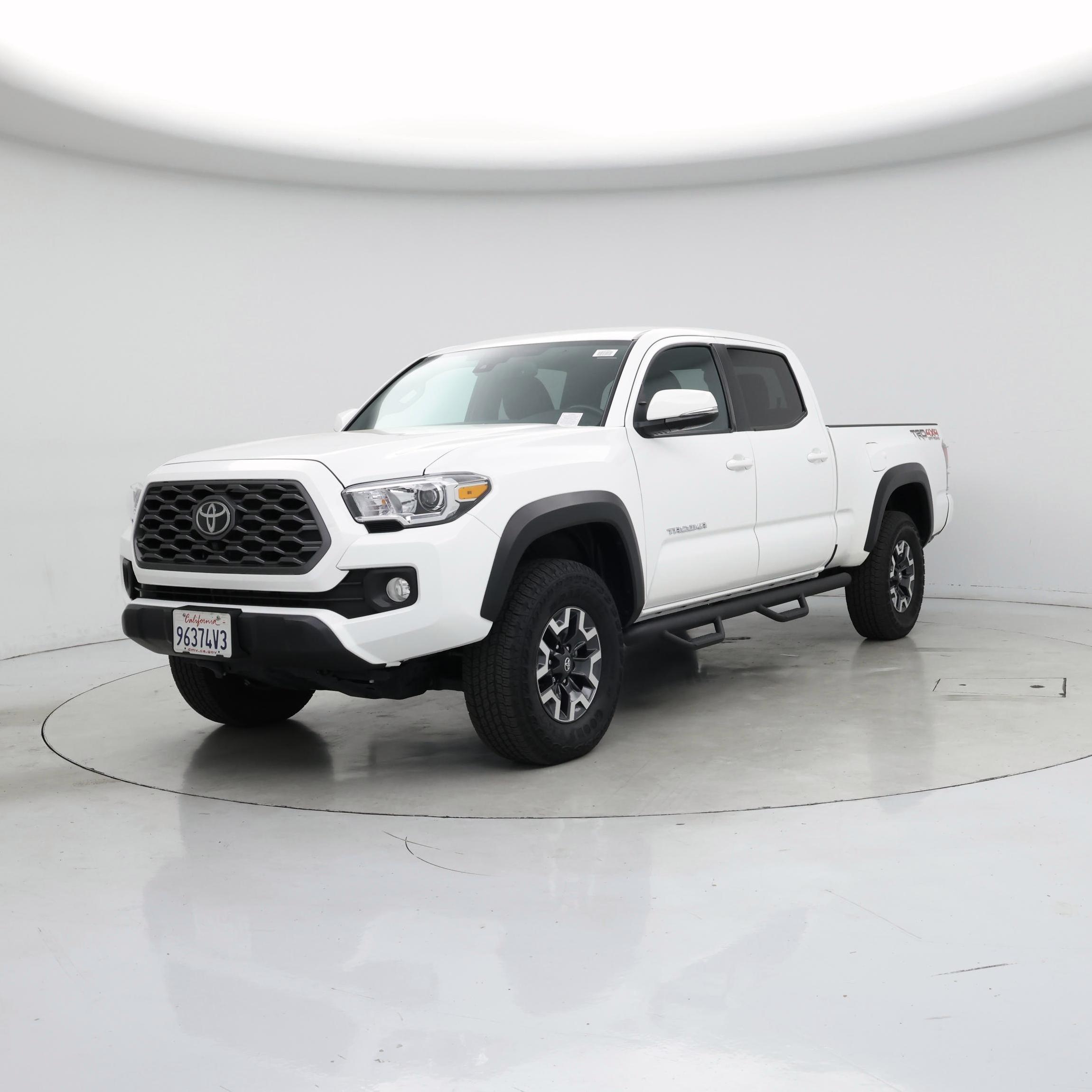 Thumbnail: 2023 Toyota Tacoma - 4