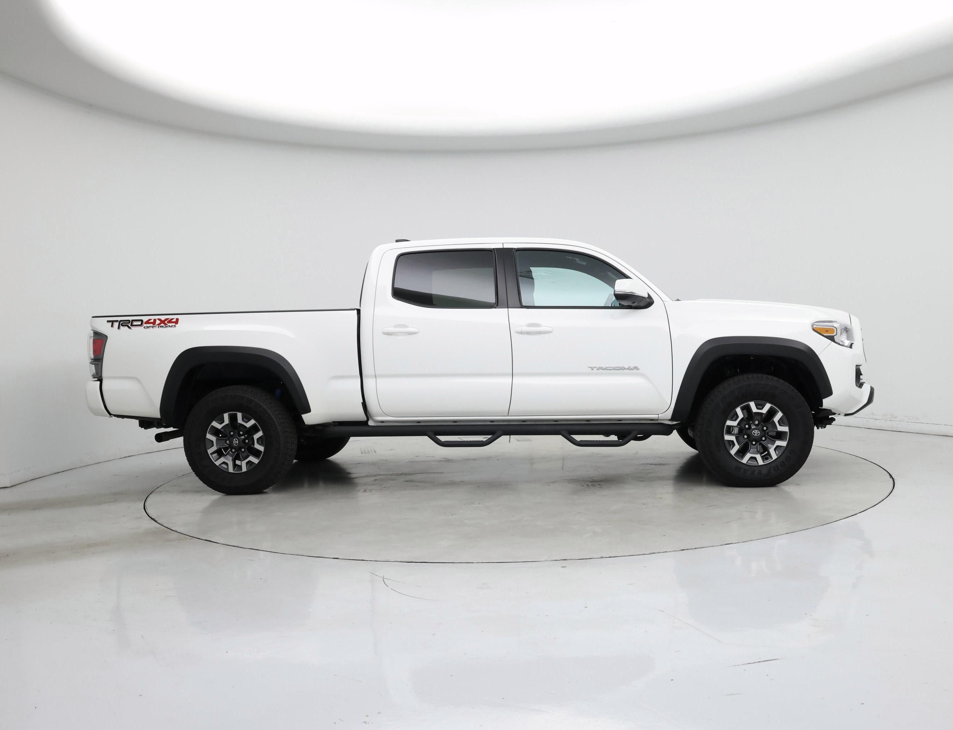 Thumbnail: 2023 Toyota Tacoma - 7