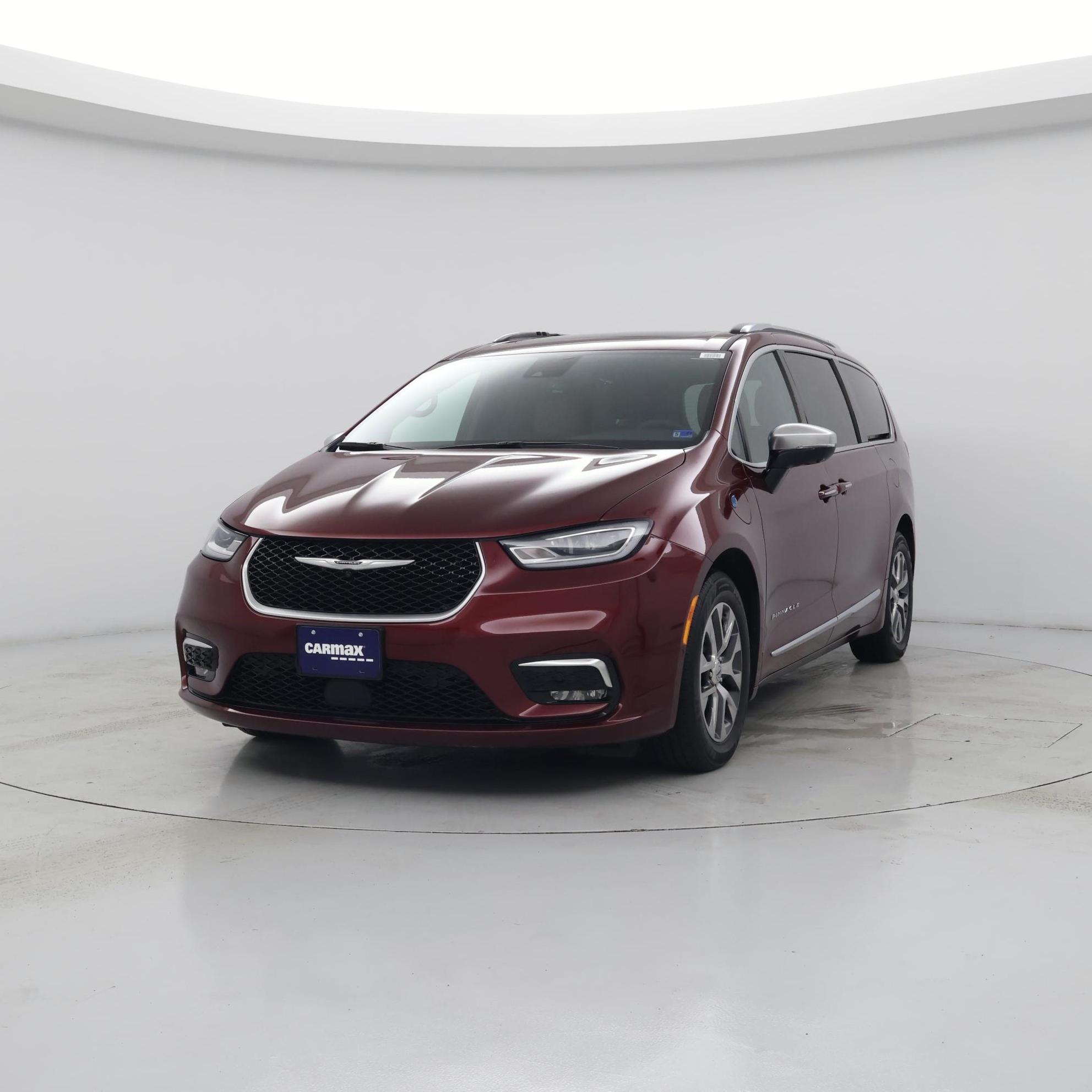 Thumbnail: 2023 Chrysler Pacifica - 4