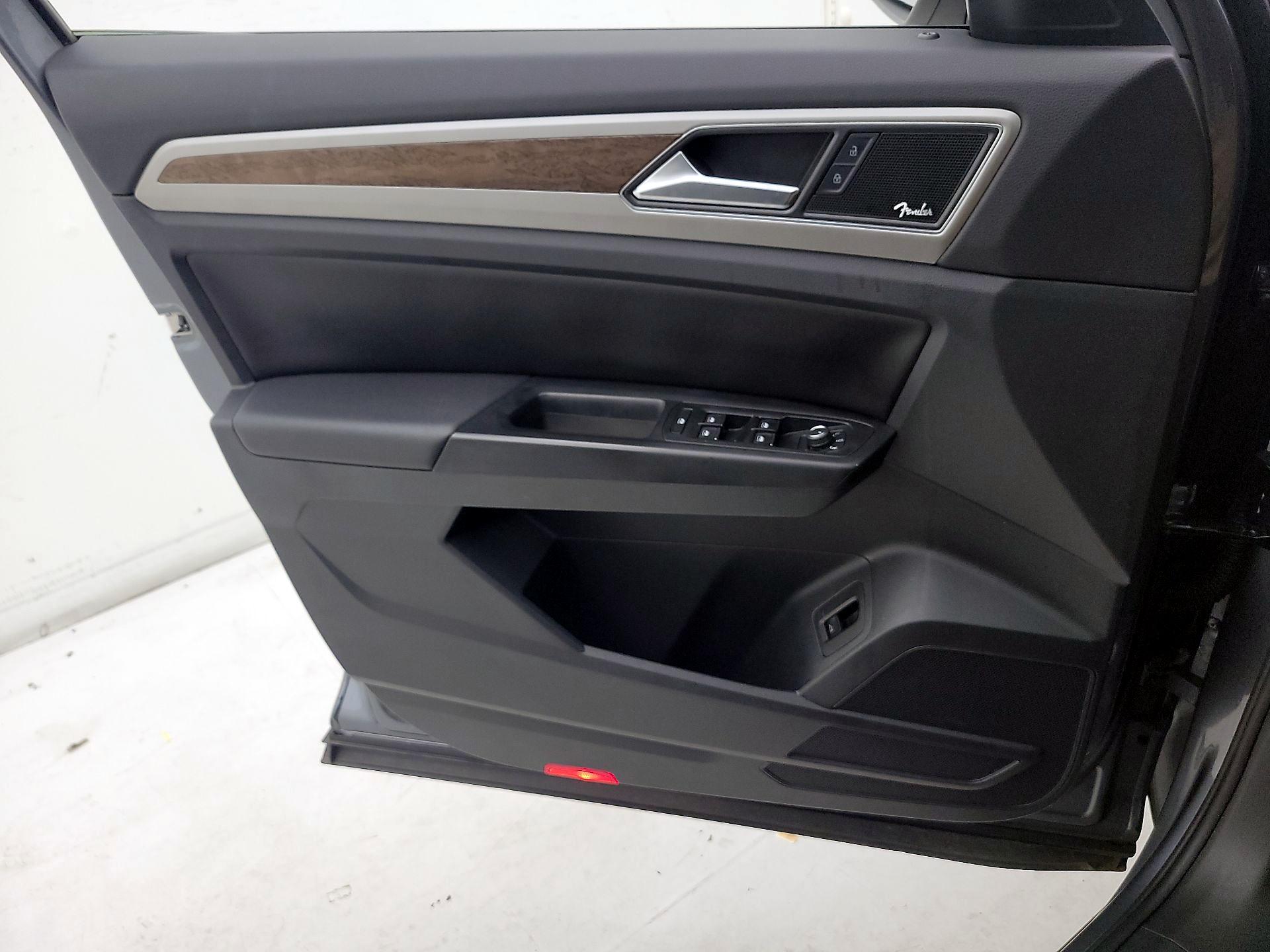 Thumbnail: 2019 Volkswagen Atlas - 12