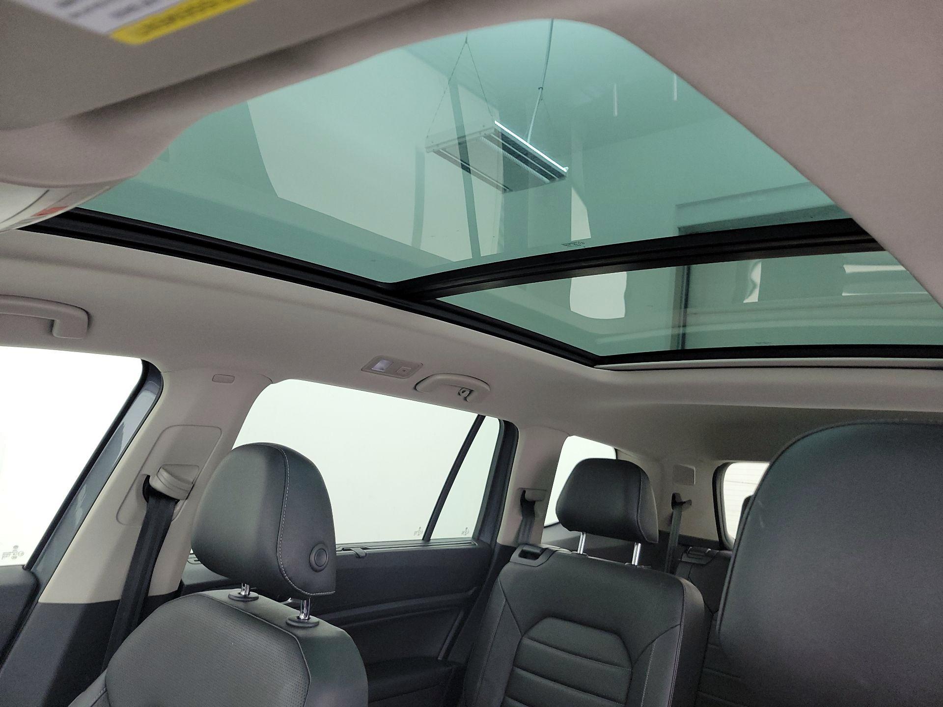 Thumbnail: 2019 Volkswagen Atlas - 20
