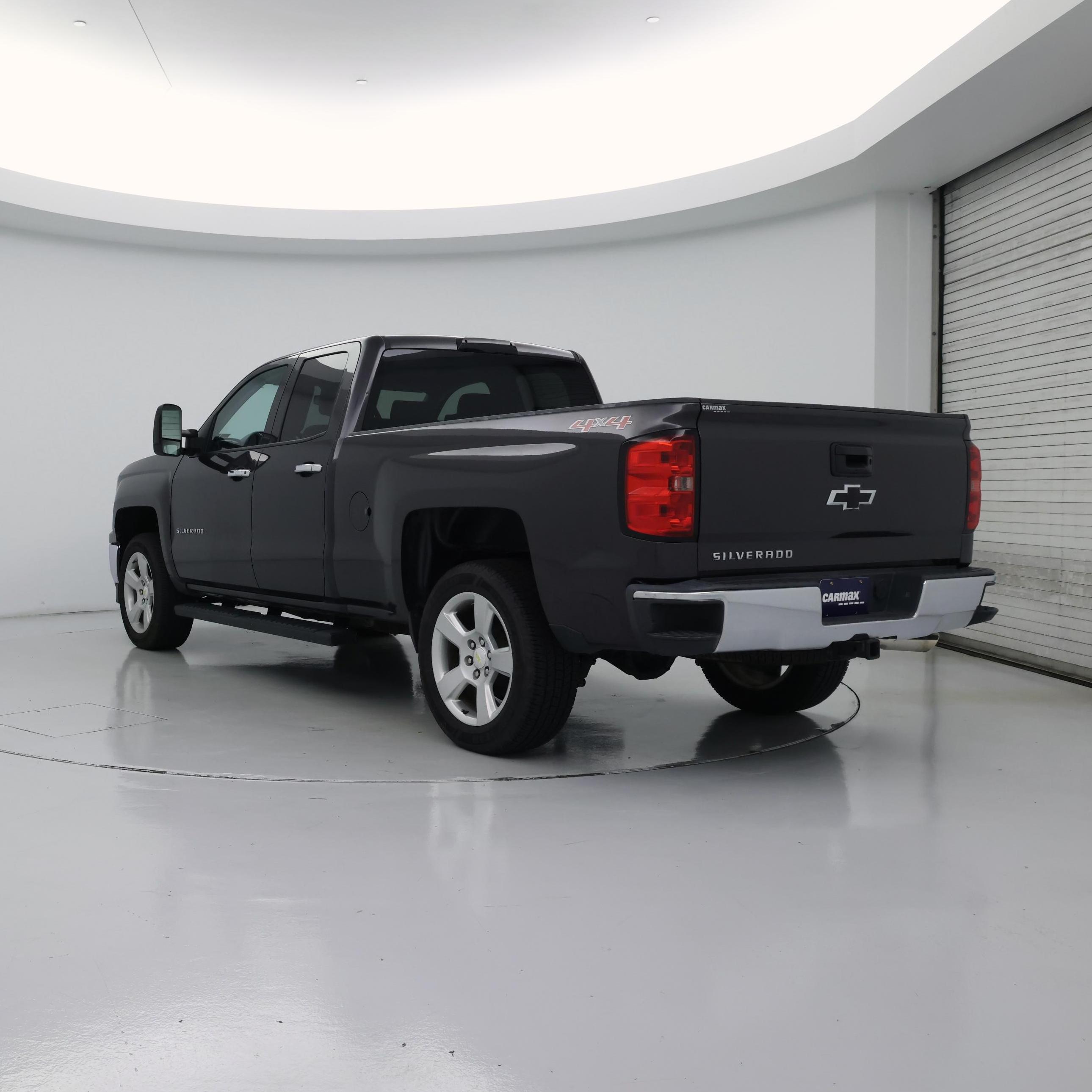 Thumbnail: 2015 Chevrolet Silverado 1500 - 2