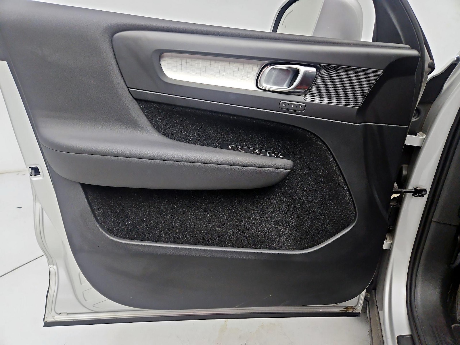 2019 Volvo XC40 Momentum - Photo 13