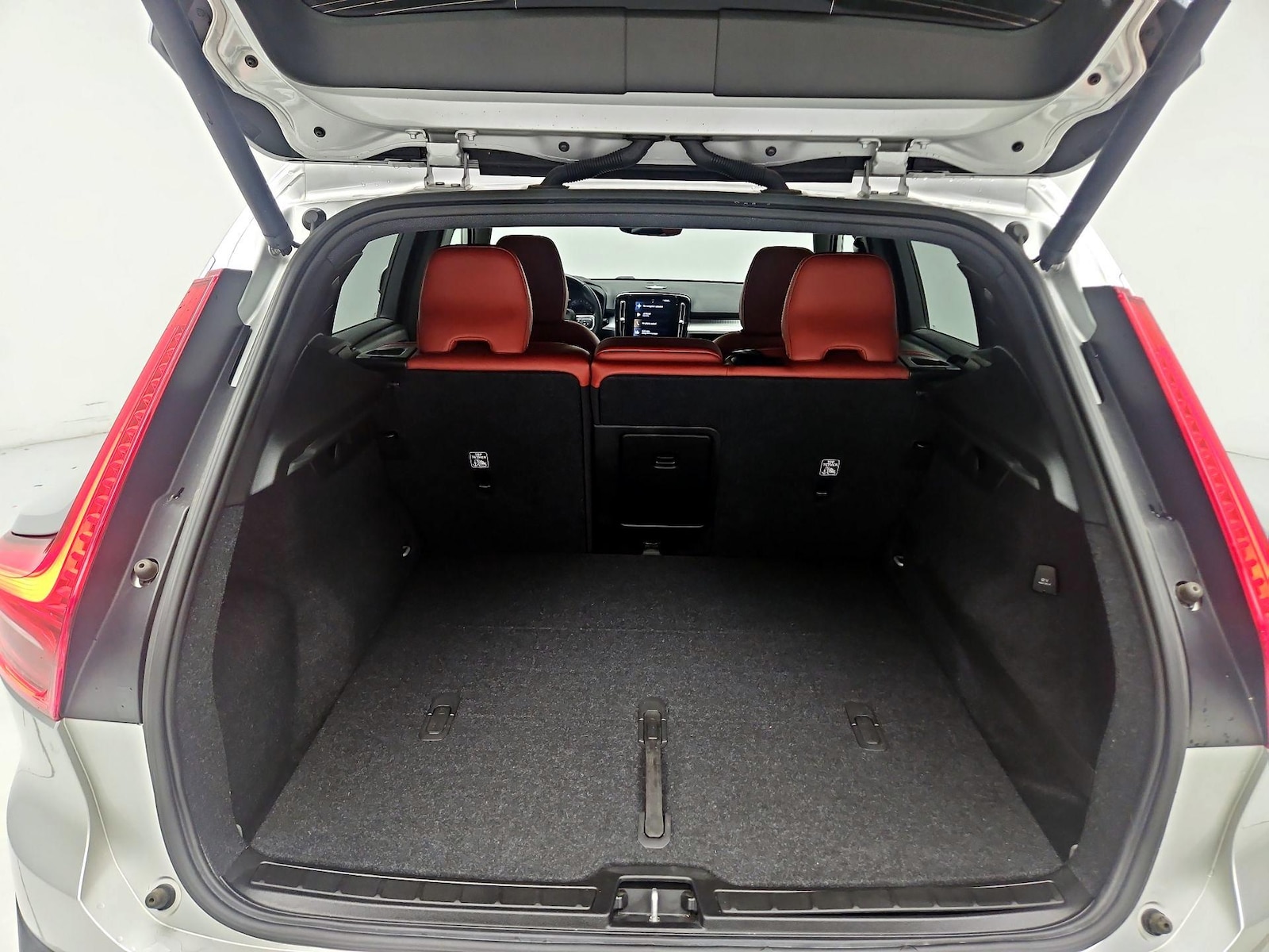 2019 Volvo XC40 Momentum - Photo 22