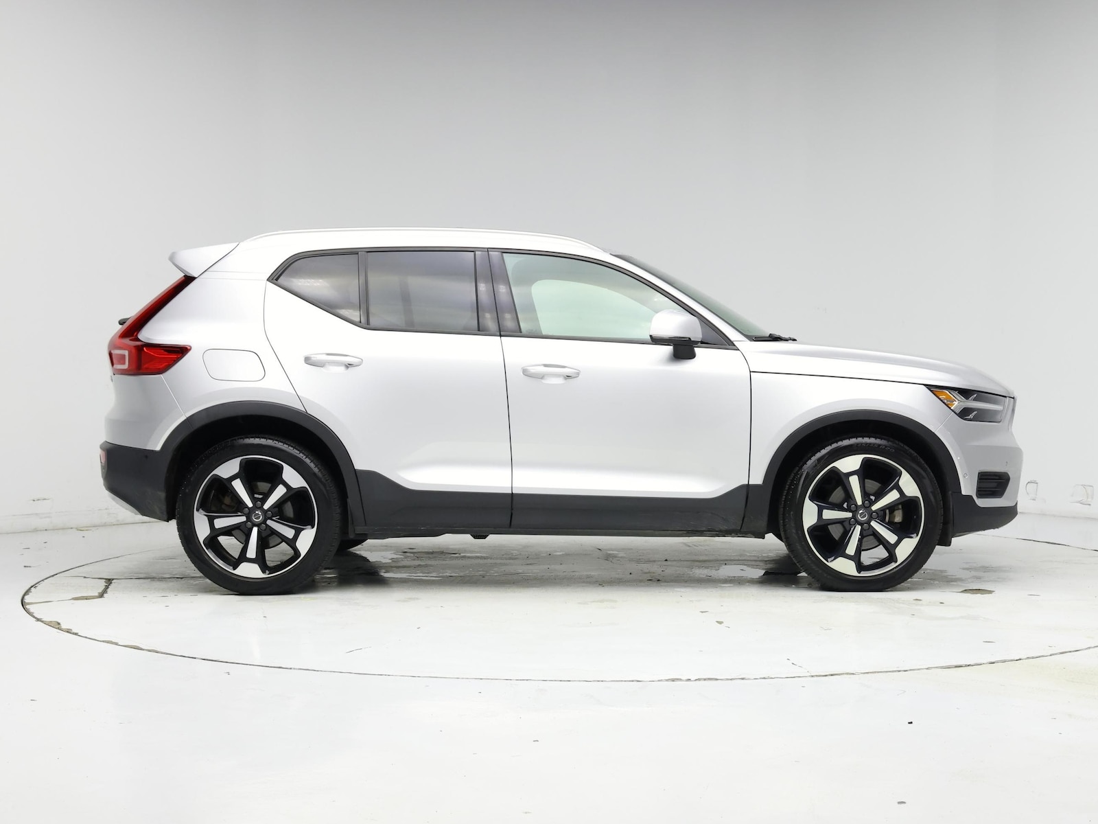 2019 Volvo XC40 Momentum - Photo 8