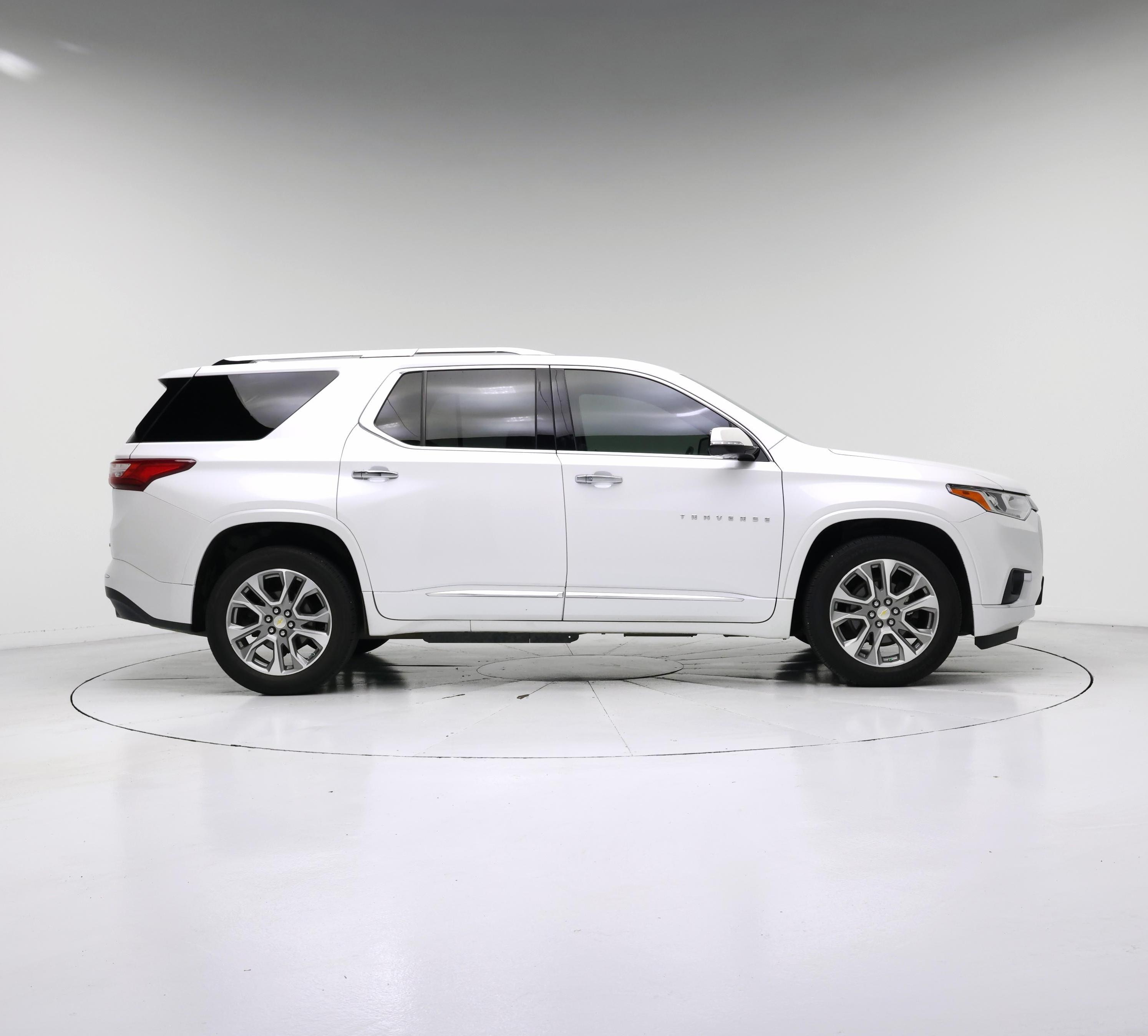 Thumbnail: 2020 Chevrolet Traverse - 7