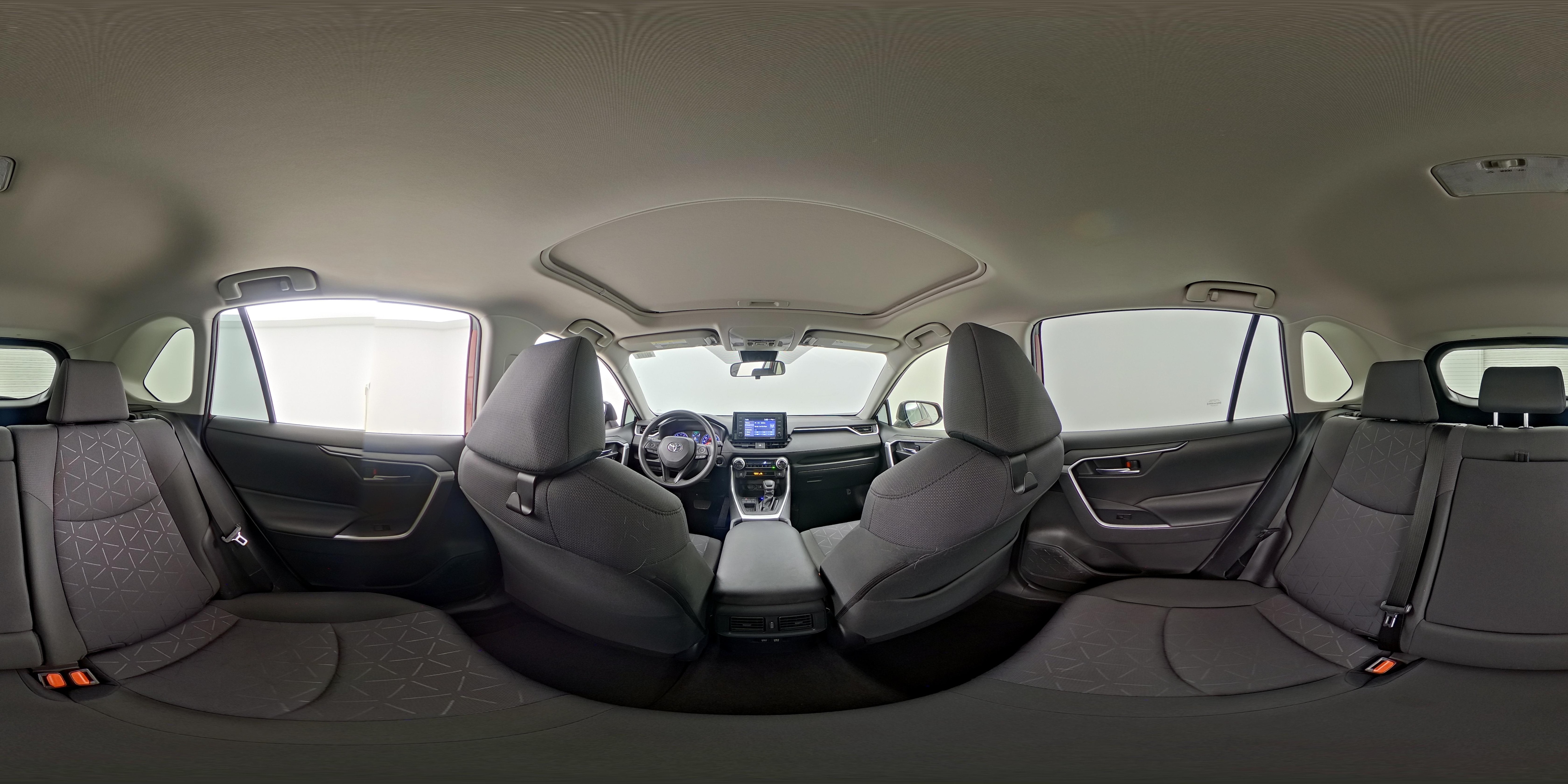 2021 Toyota RAV4 XLE - Photo 26