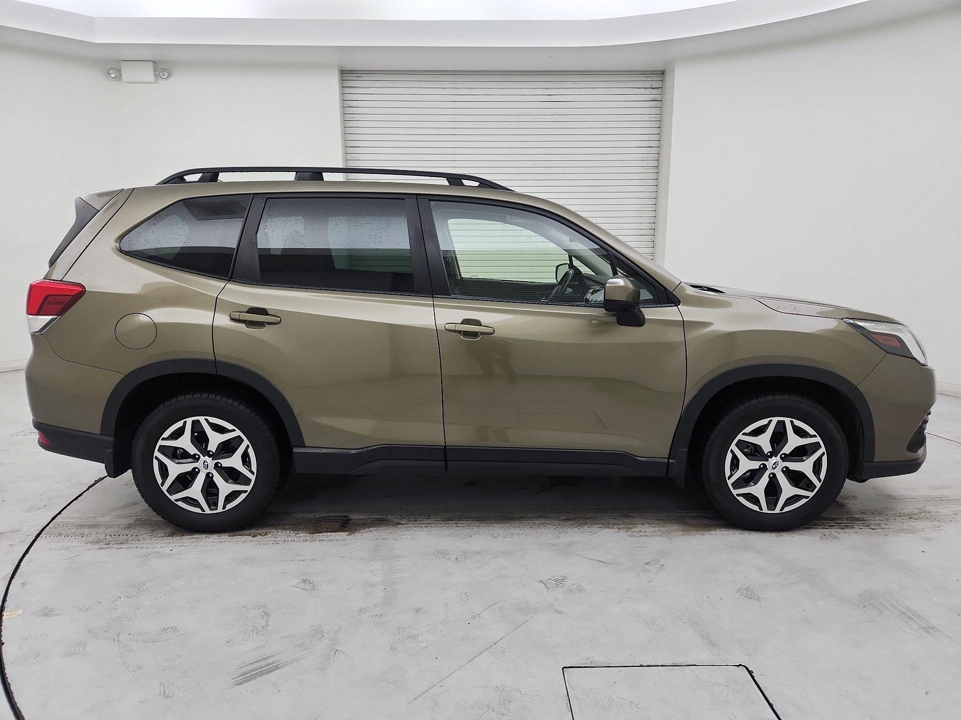 Thumbnail: 2023 Subaru Forester - 4