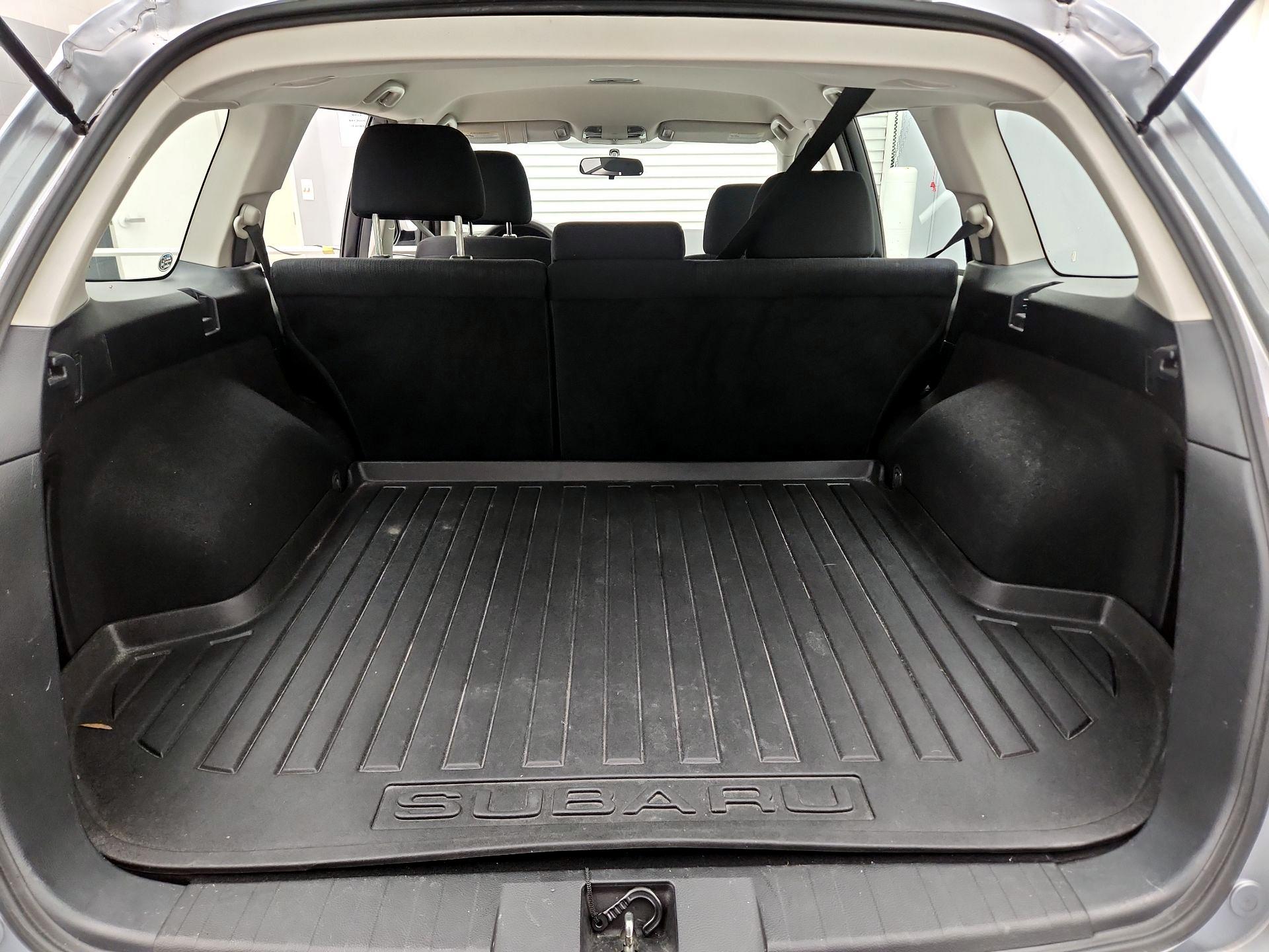 Thumbnail: 2014 Subaru Outback - 18