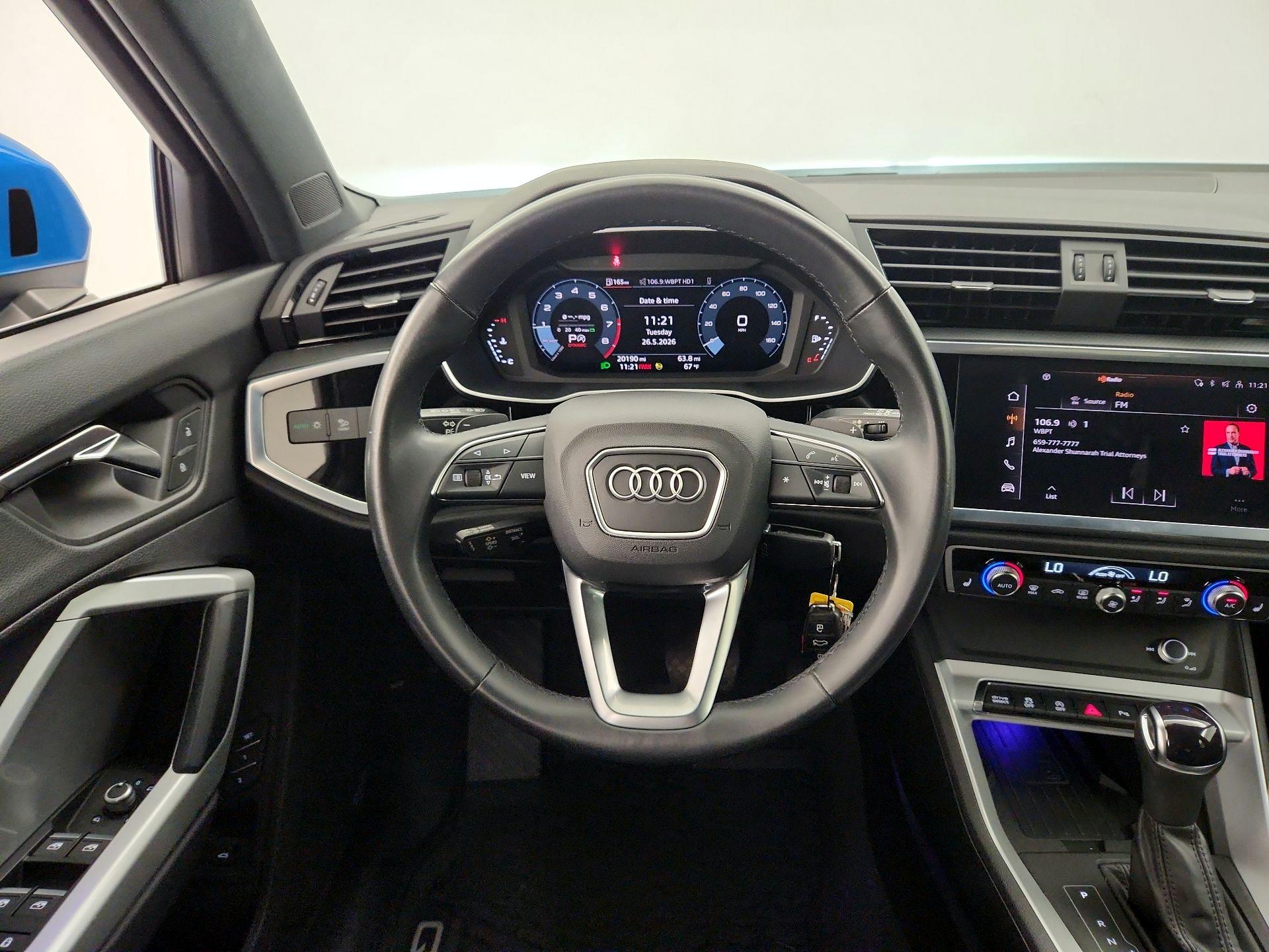 Thumbnail: 2022 Audi Q3 - 10