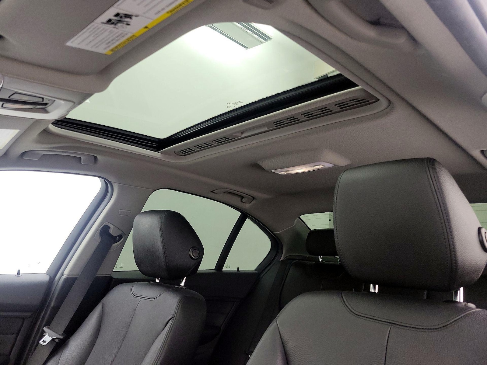 2015 BMW 3 Series 335i - Photo 21