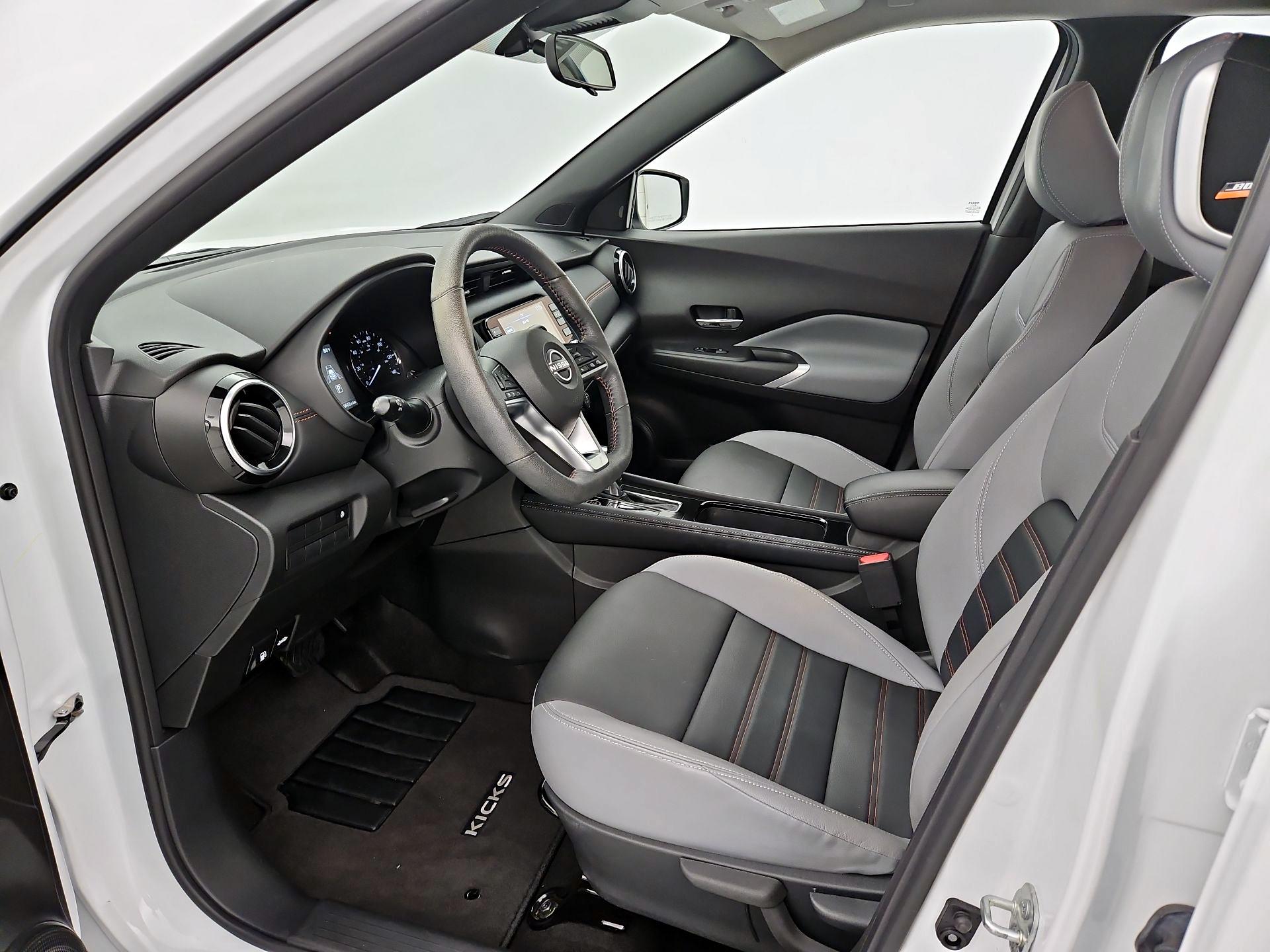 Thumbnail: 2023 Nissan Kicks - 11