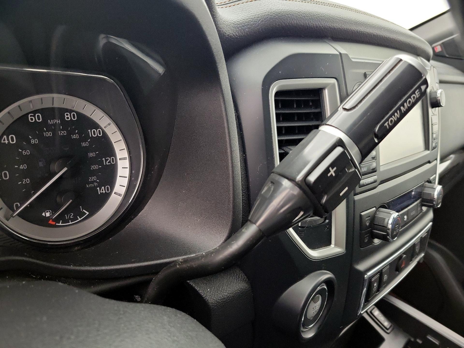 Thumbnail: 2018 Nissan Titan - 18