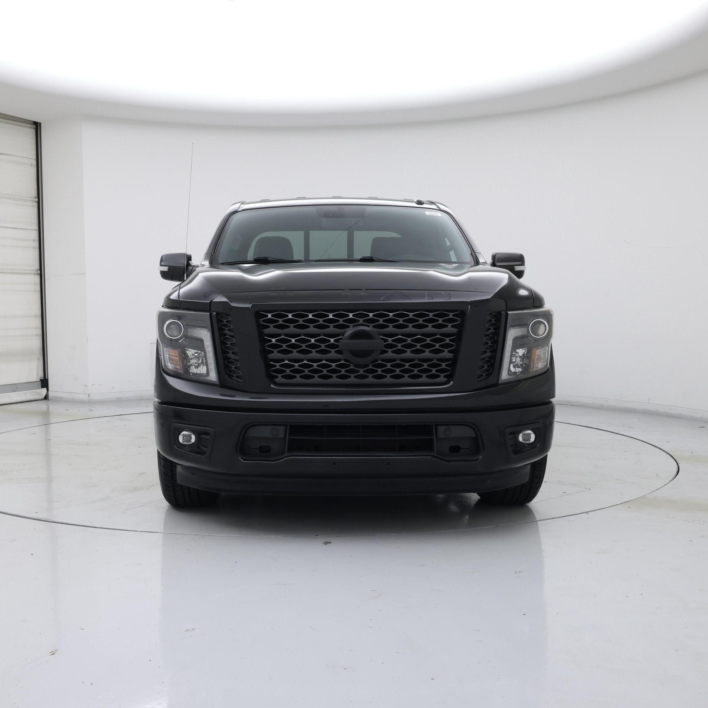 Thumbnail: 2018 Nissan Titan - 5