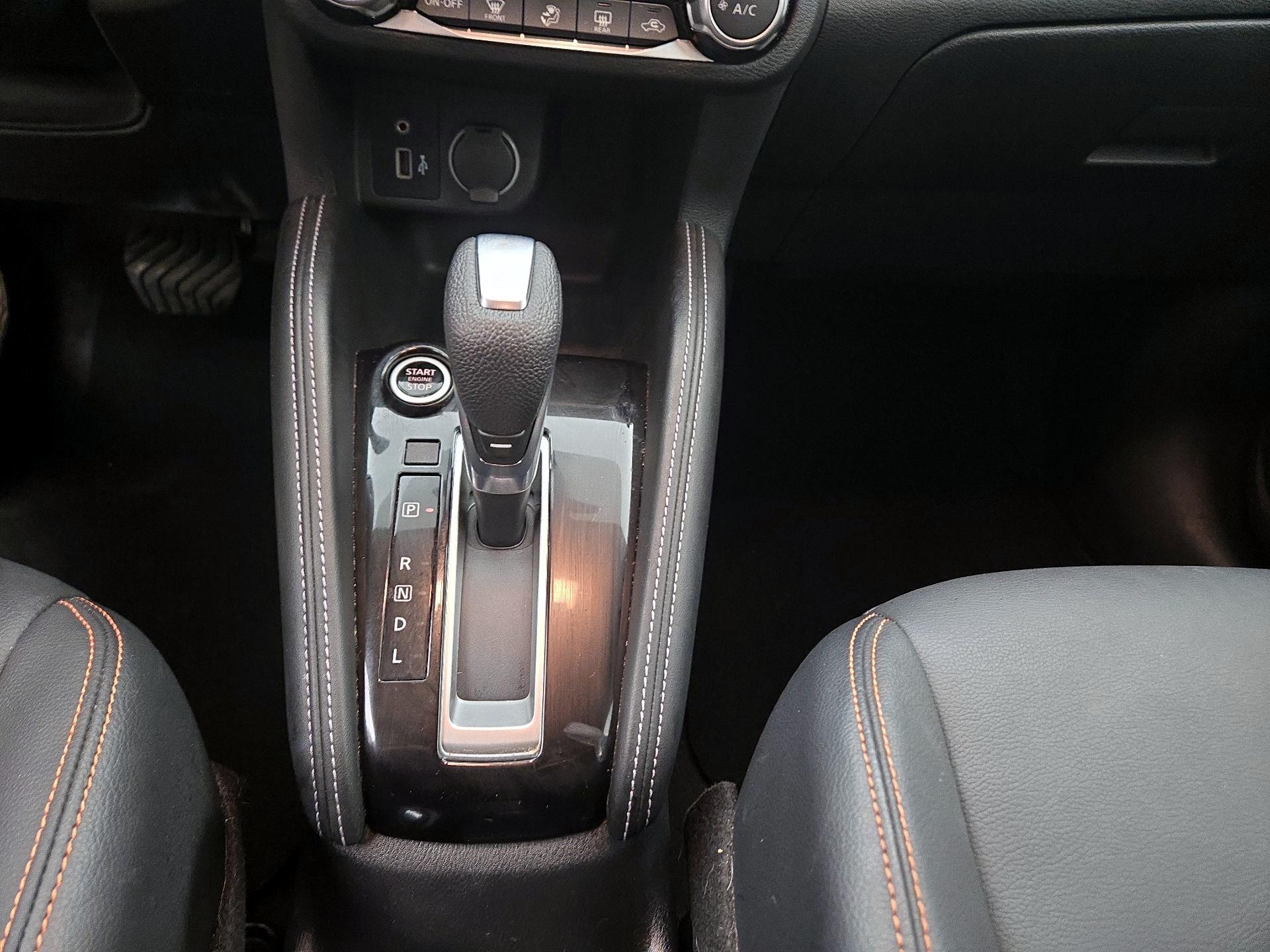 Thumbnail: 2020 Nissan Kicks - 16