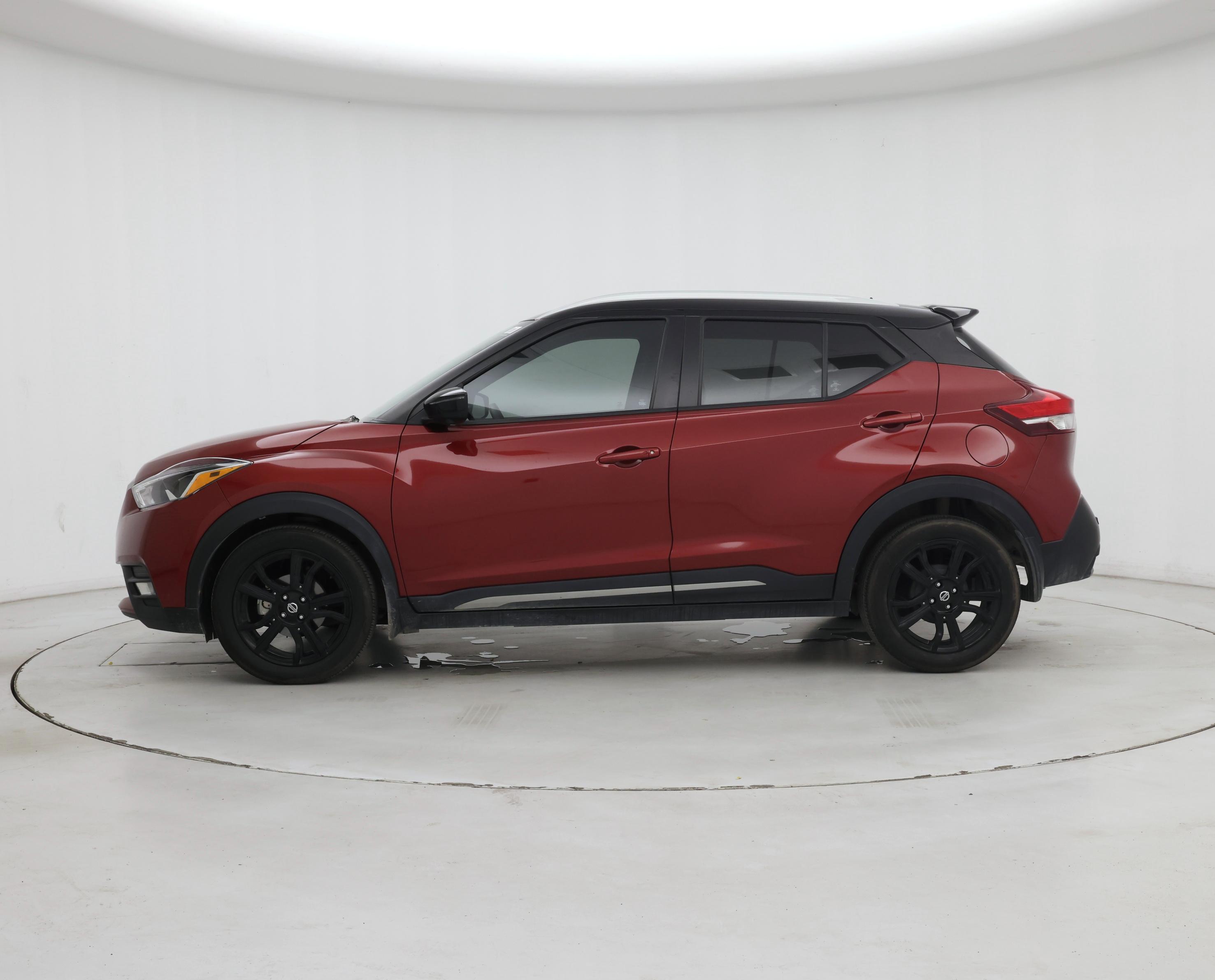Thumbnail: 2020 Nissan Kicks - 3