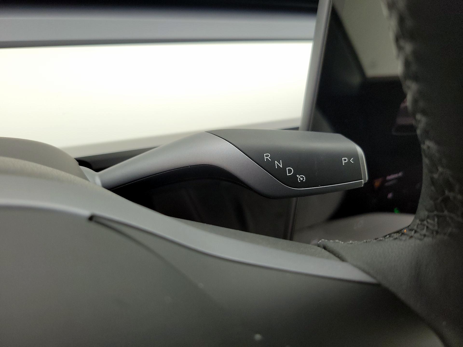 Thumbnail: 2023 Tesla Model Y - 17