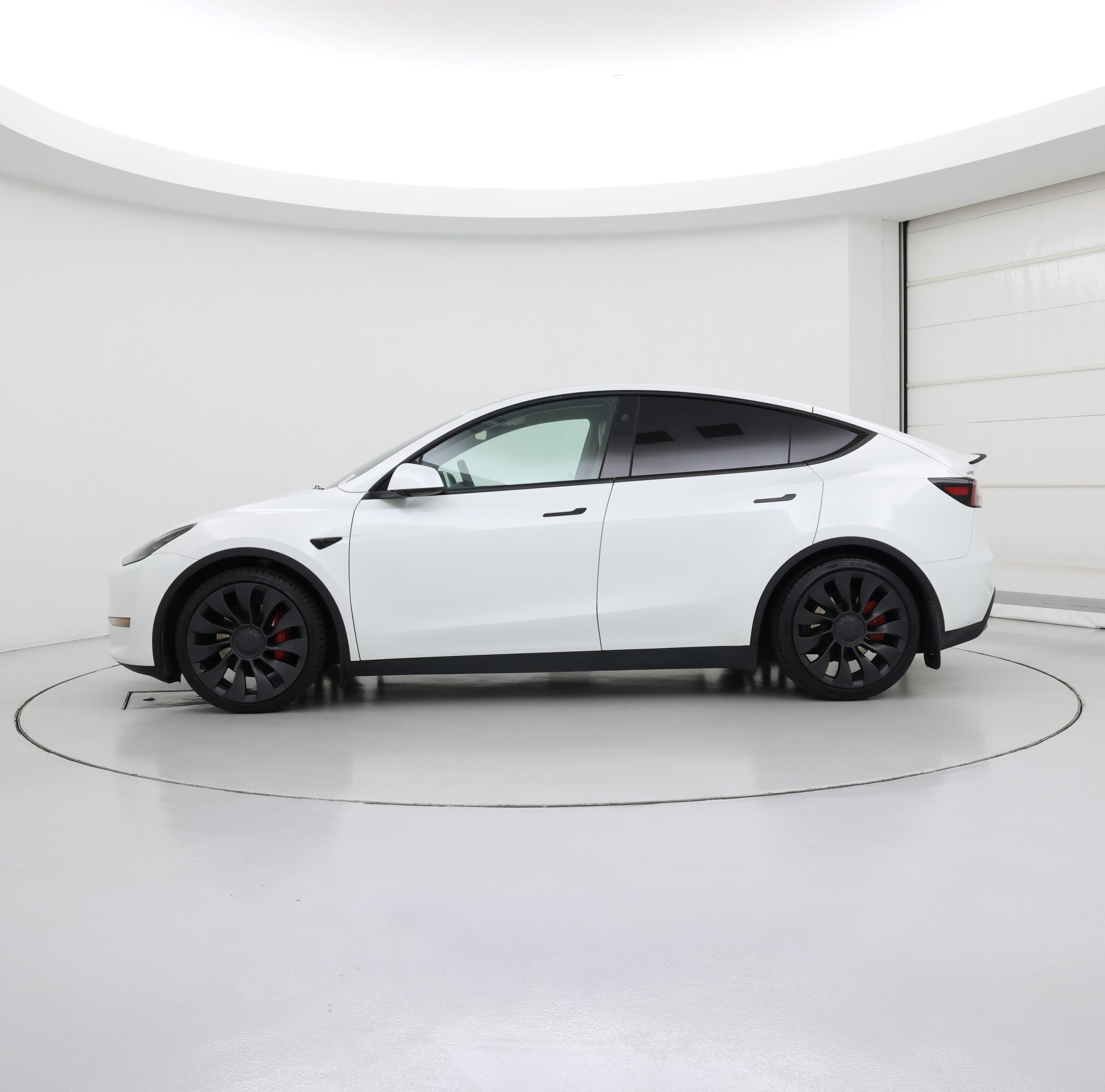 Thumbnail: 2023 Tesla Model Y - 3