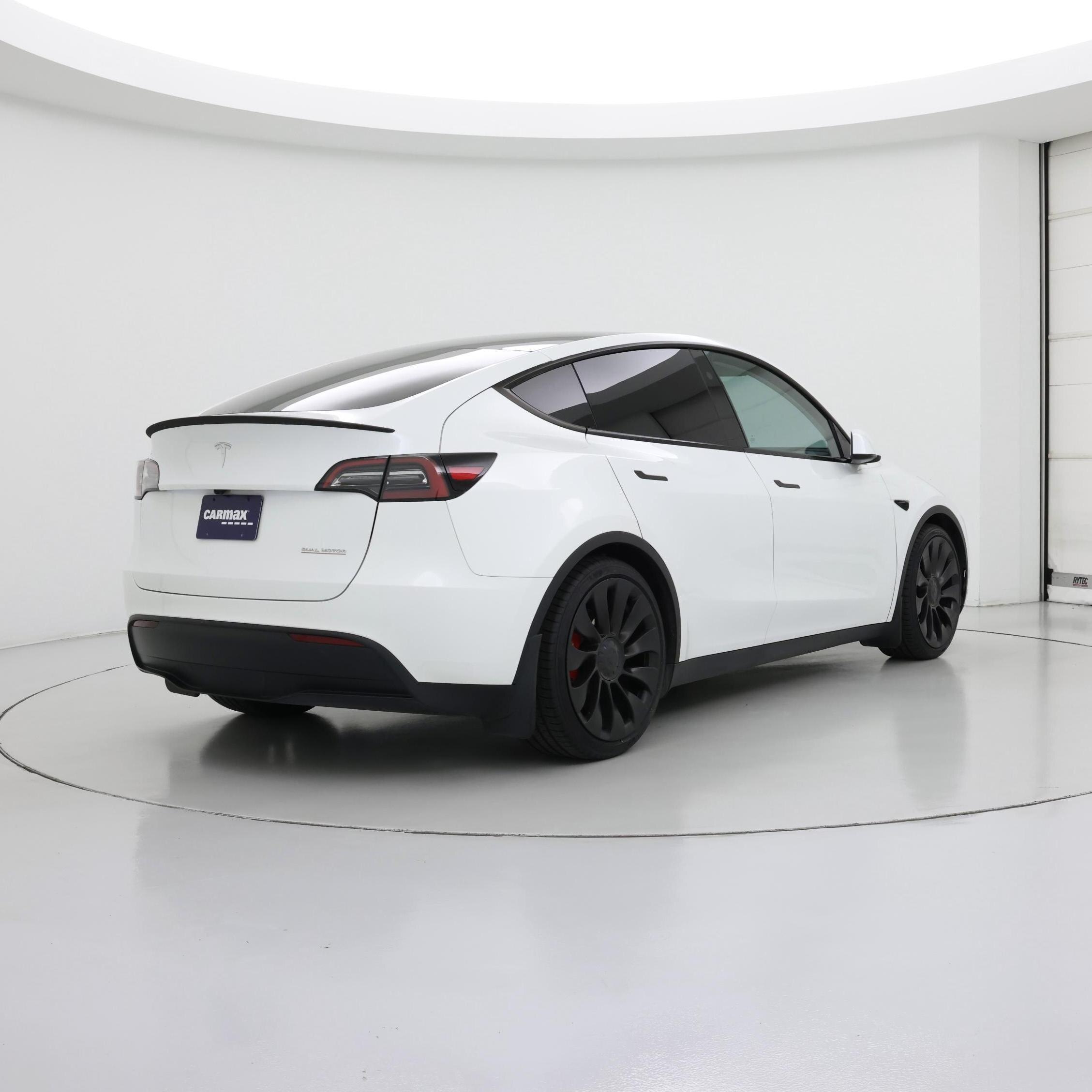 Thumbnail: 2023 Tesla Model Y - 8