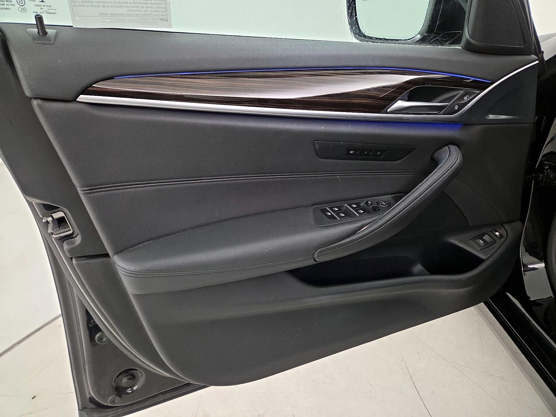 Thumbnail: 2019 BMW 5 Series - 12