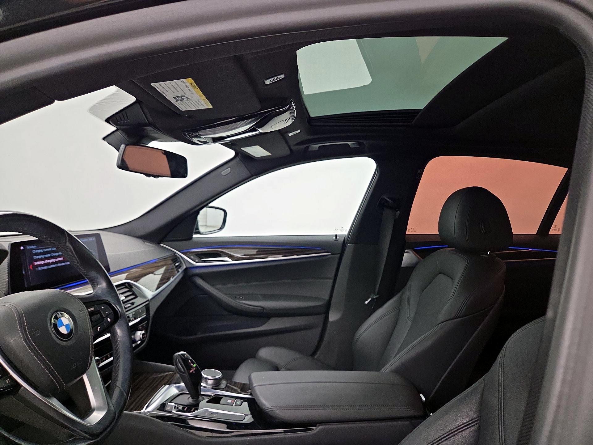 Thumbnail: 2019 BMW 5 Series - 19