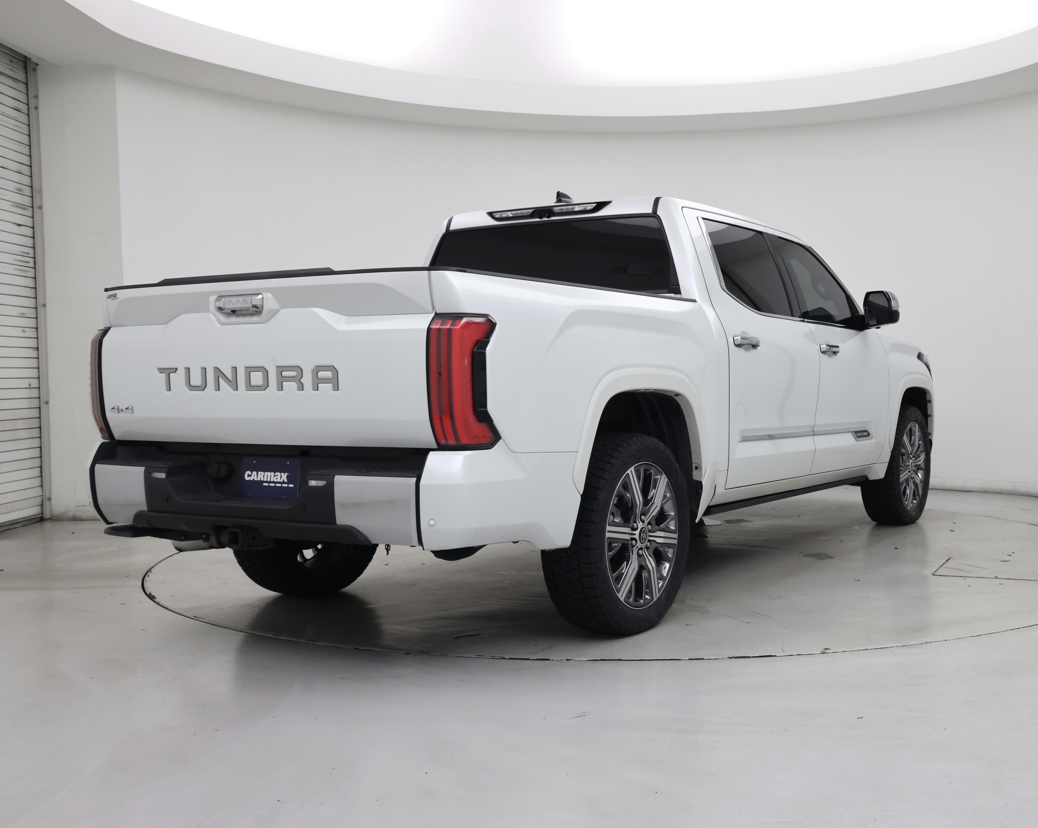 Thumbnail: 2023 Toyota Tundra - 8