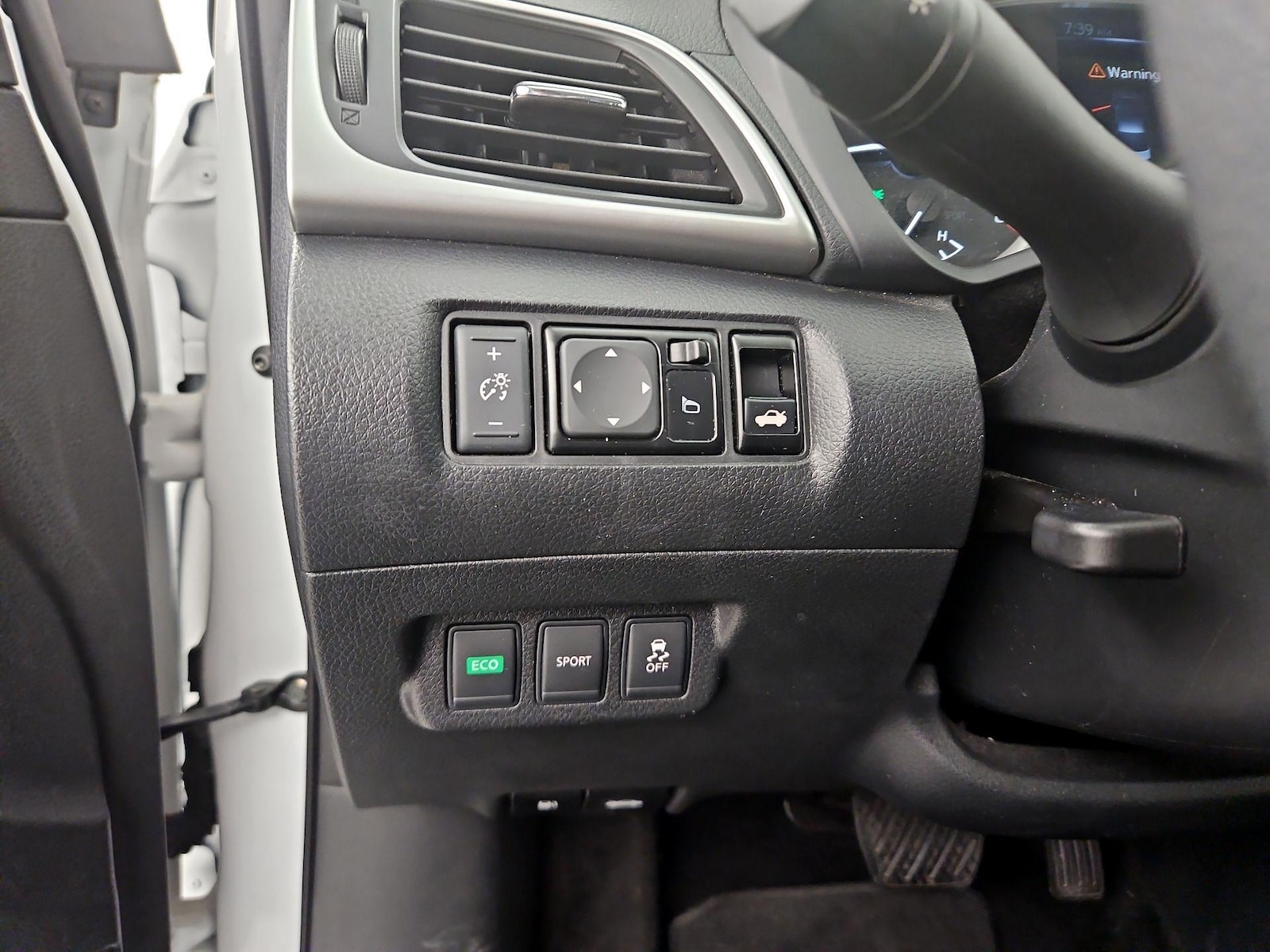 2016 Nissan Sentra SV - Photo 14