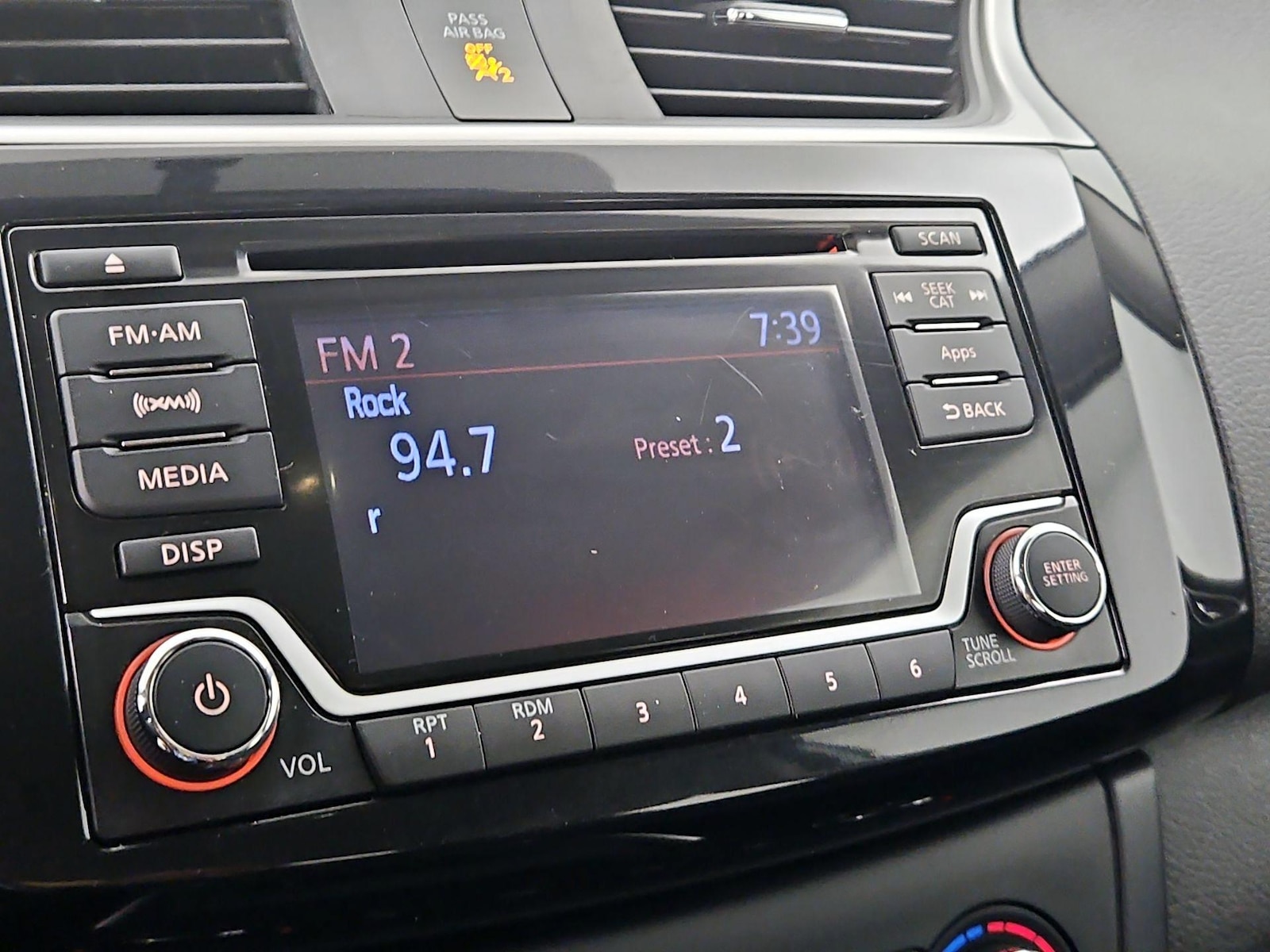 2016 Nissan Sentra SV - Photo 16