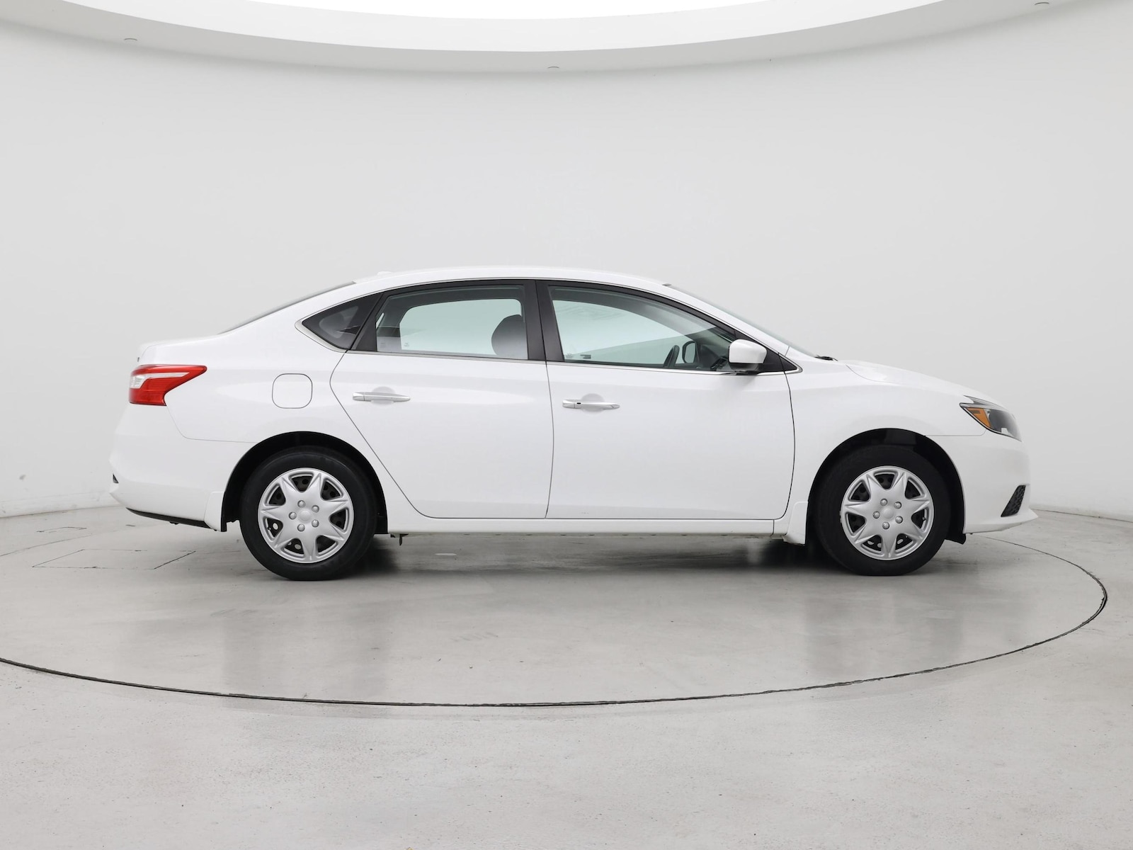 2016 Nissan Sentra SV - Photo 8