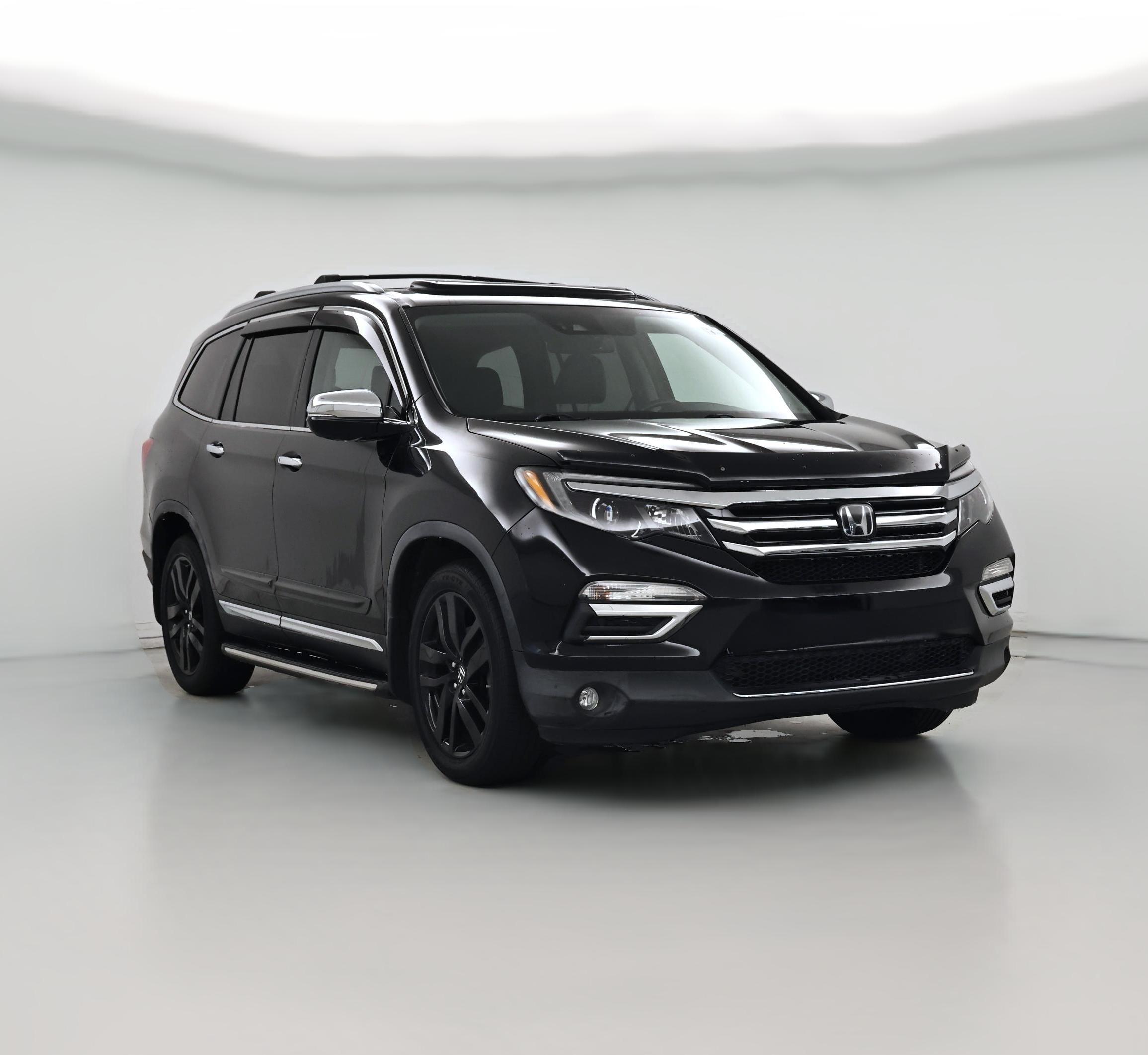 Thumbnail: 2017 Honda Pilot - 1