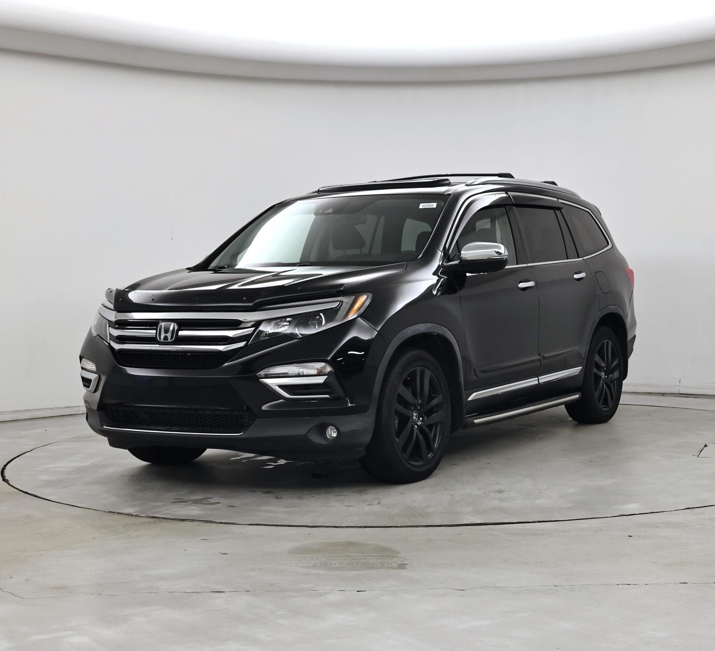 Thumbnail: 2017 Honda Pilot - 4