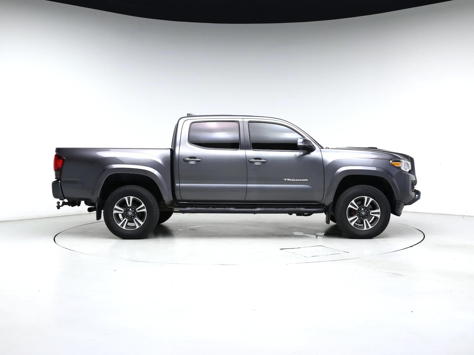 2019 Toyota Tacoma TRD Sport - Photo 8