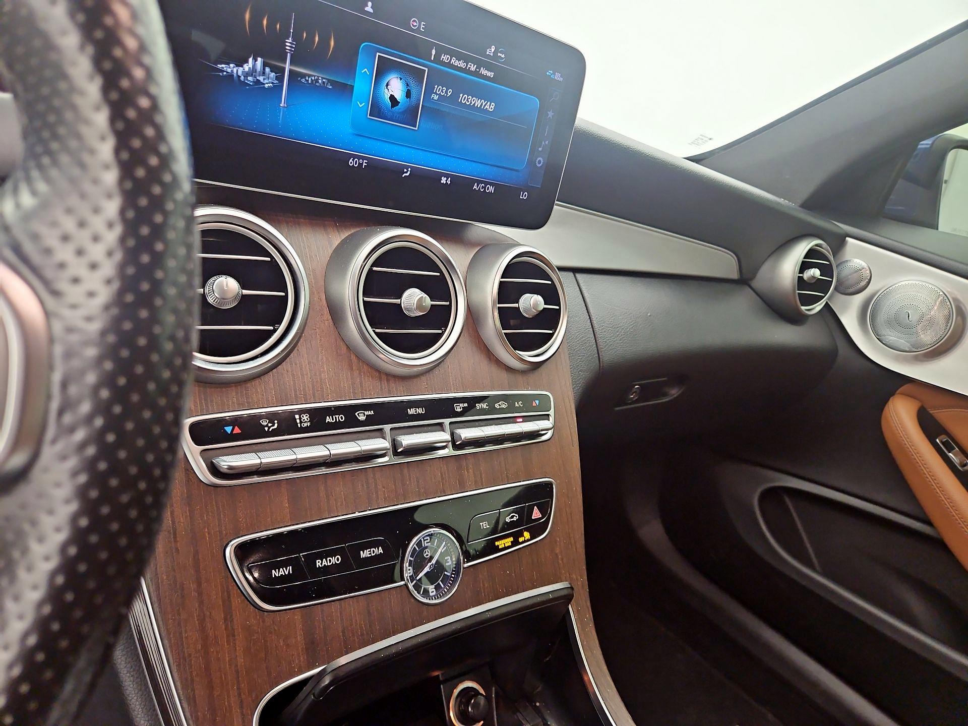 Thumbnail: 2019 Mercedes-Benz C-Class - 16