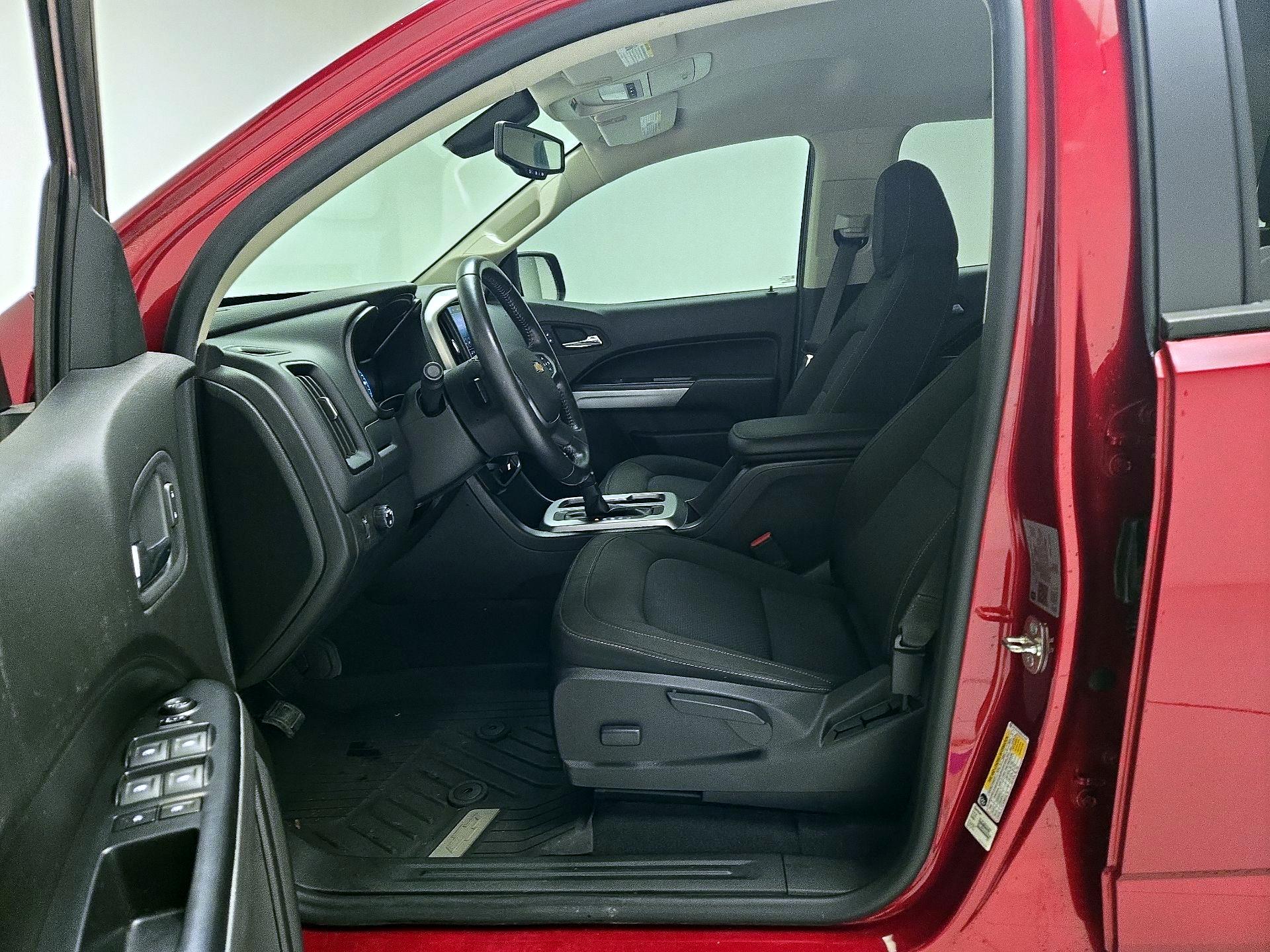 Thumbnail: 2021 Chevrolet Colorado - 11