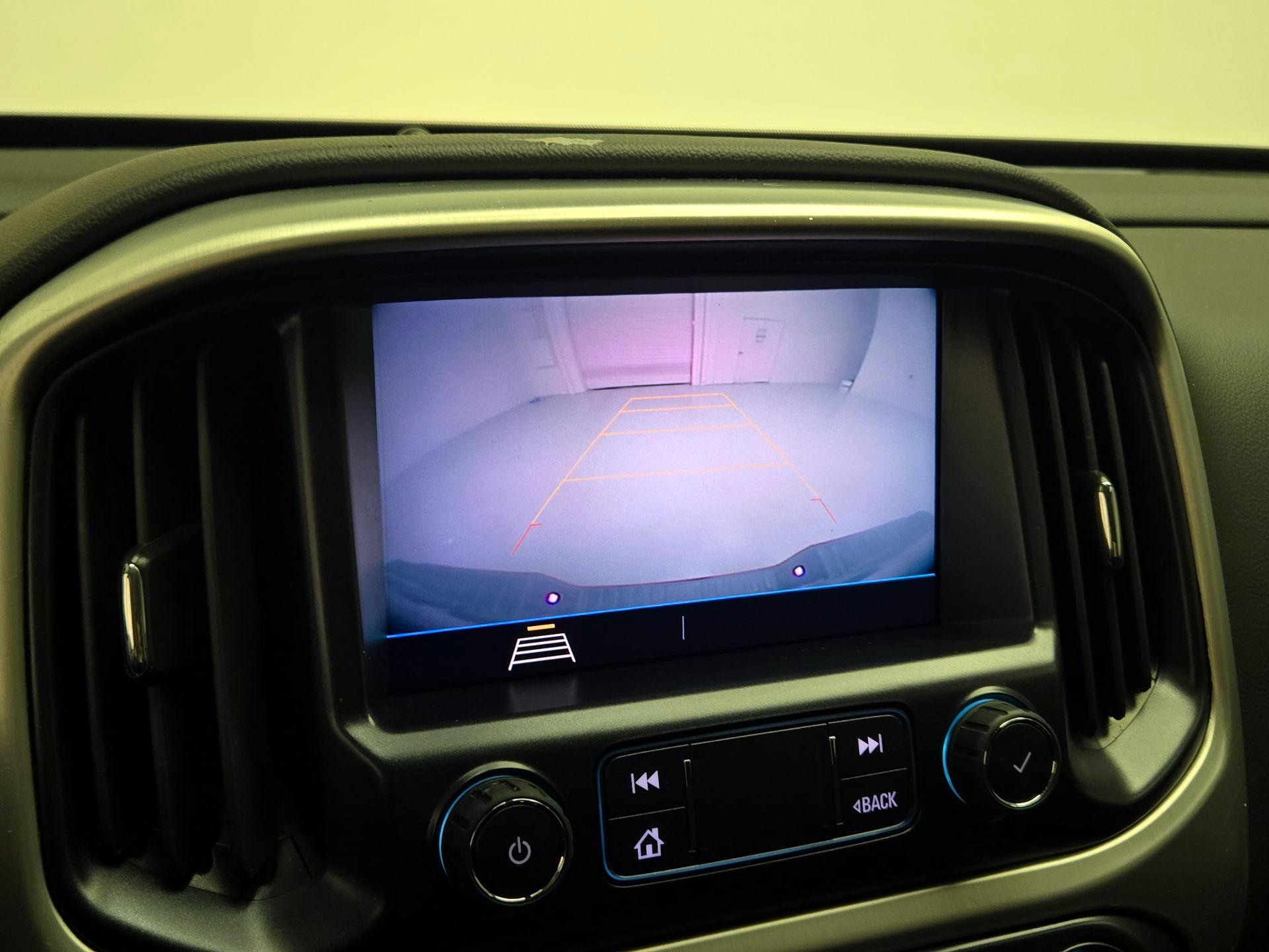 Thumbnail: 2021 Chevrolet Colorado - 14