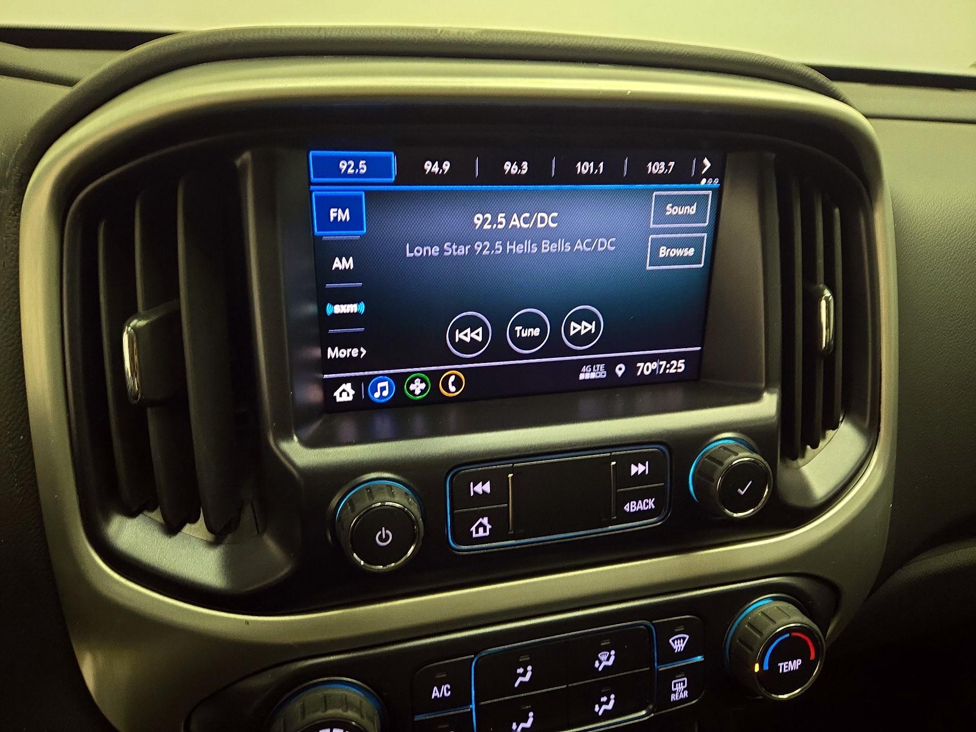 Thumbnail: 2021 Chevrolet Colorado - 15