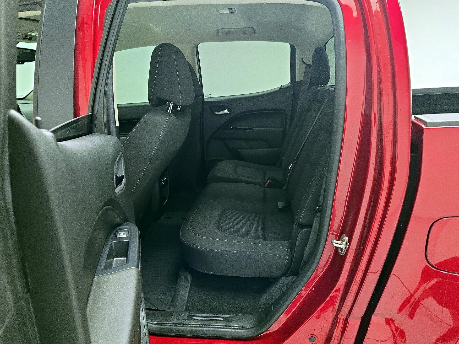 Thumbnail: 2021 Chevrolet Colorado - 19