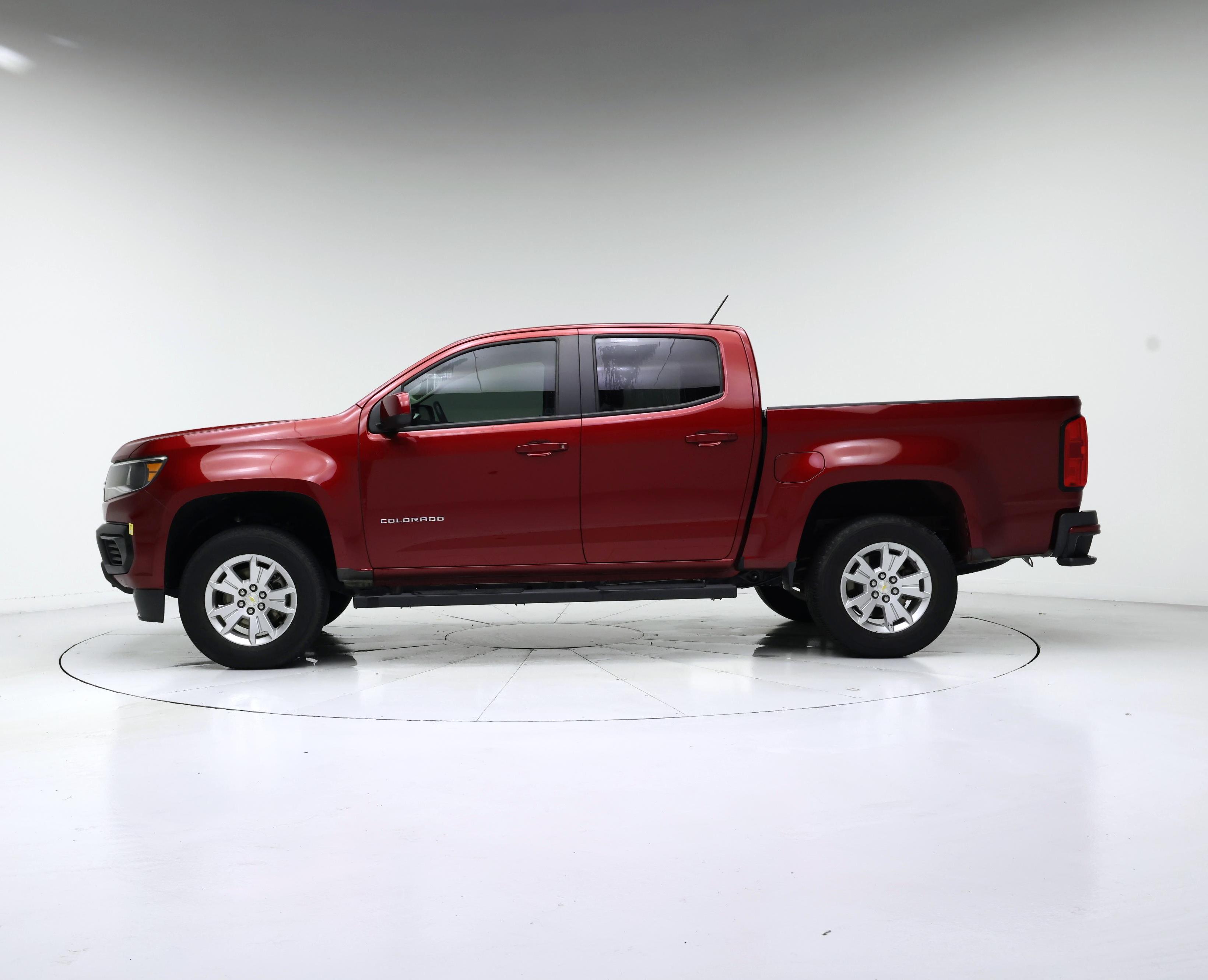 Thumbnail: 2021 Chevrolet Colorado - 3