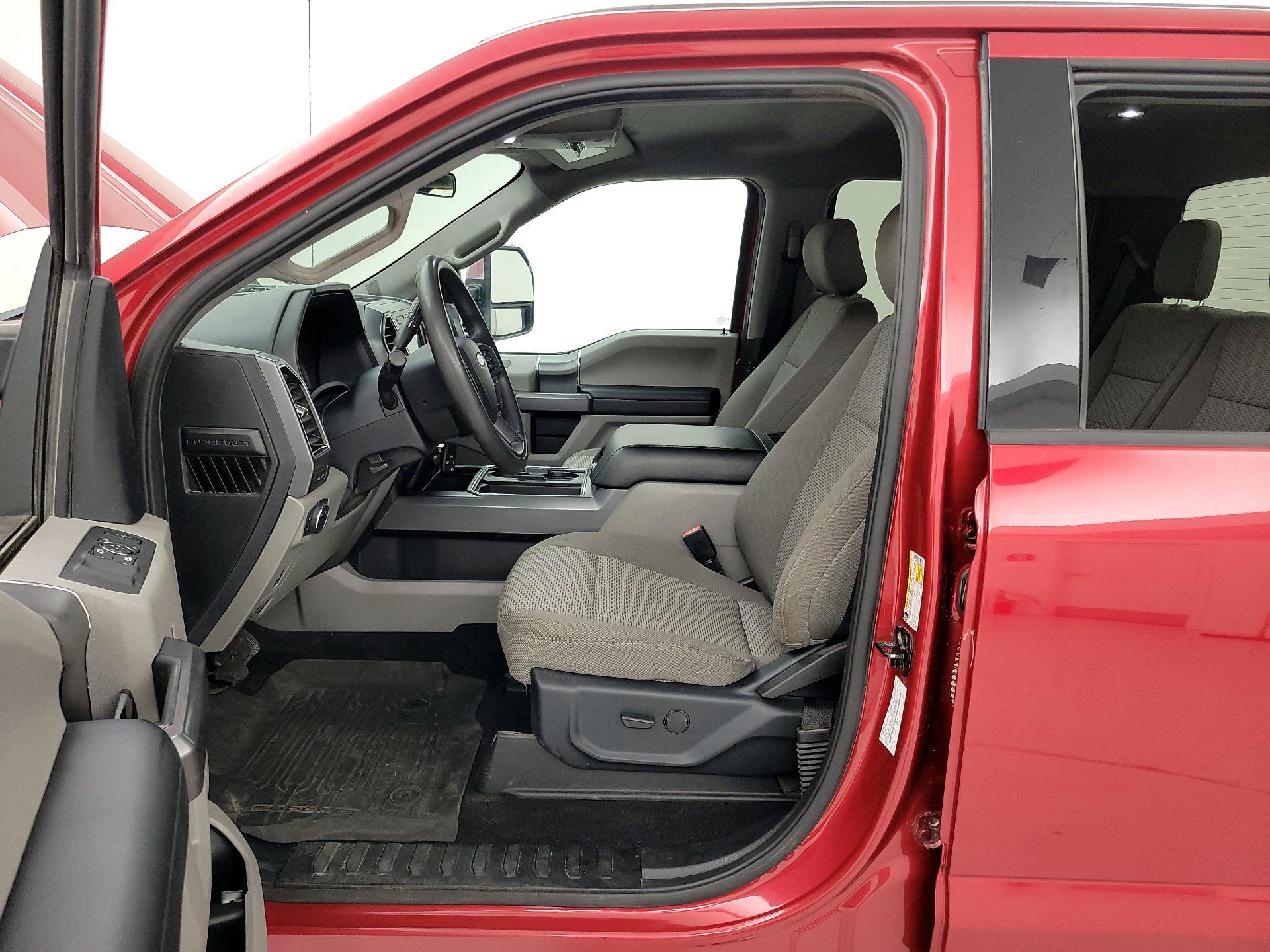 Thumbnail: 2020 Ford F-250 - 11