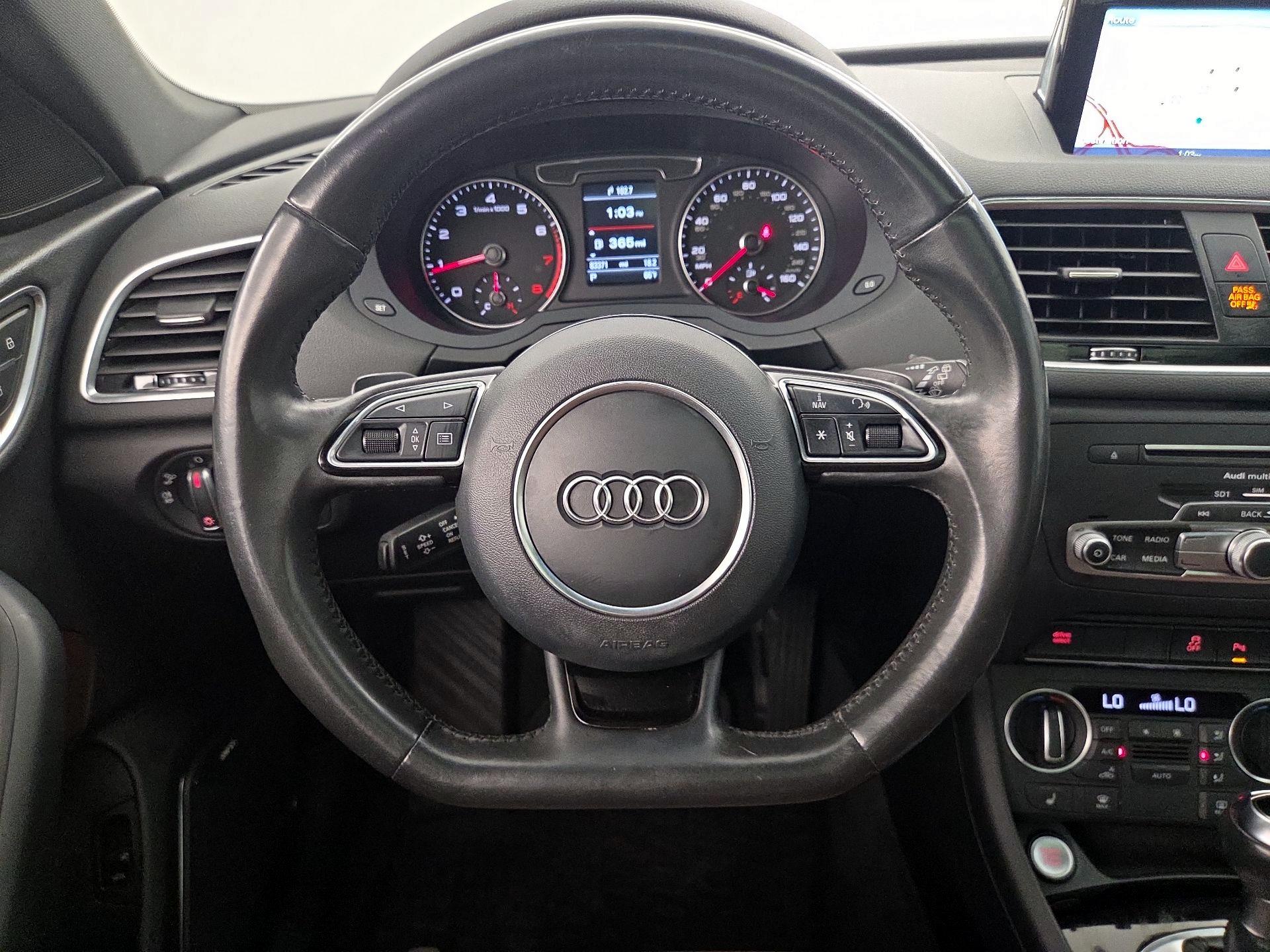 Thumbnail: 2018 Audi Q3 - 10