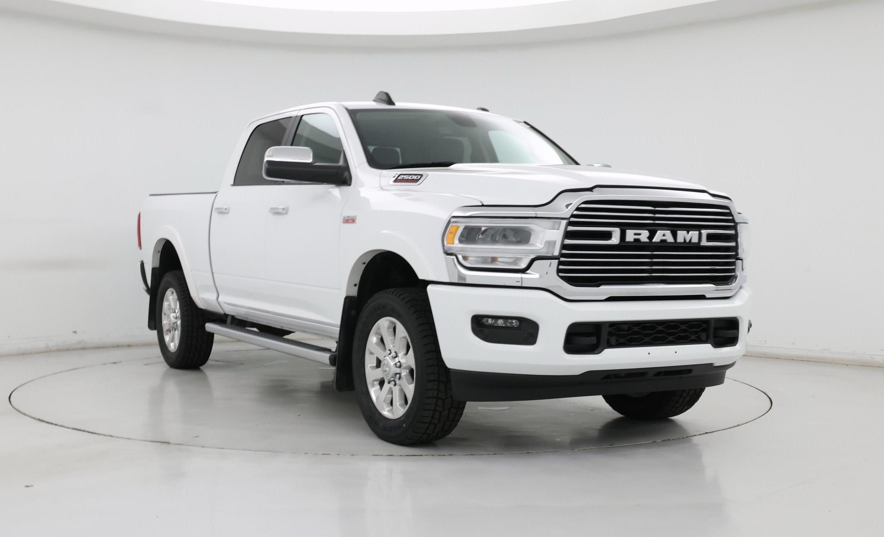 White 2022 RAM 2500 Laramie Crew Cab 4WD Pickup Truck Four-Wheel Drive Automatic