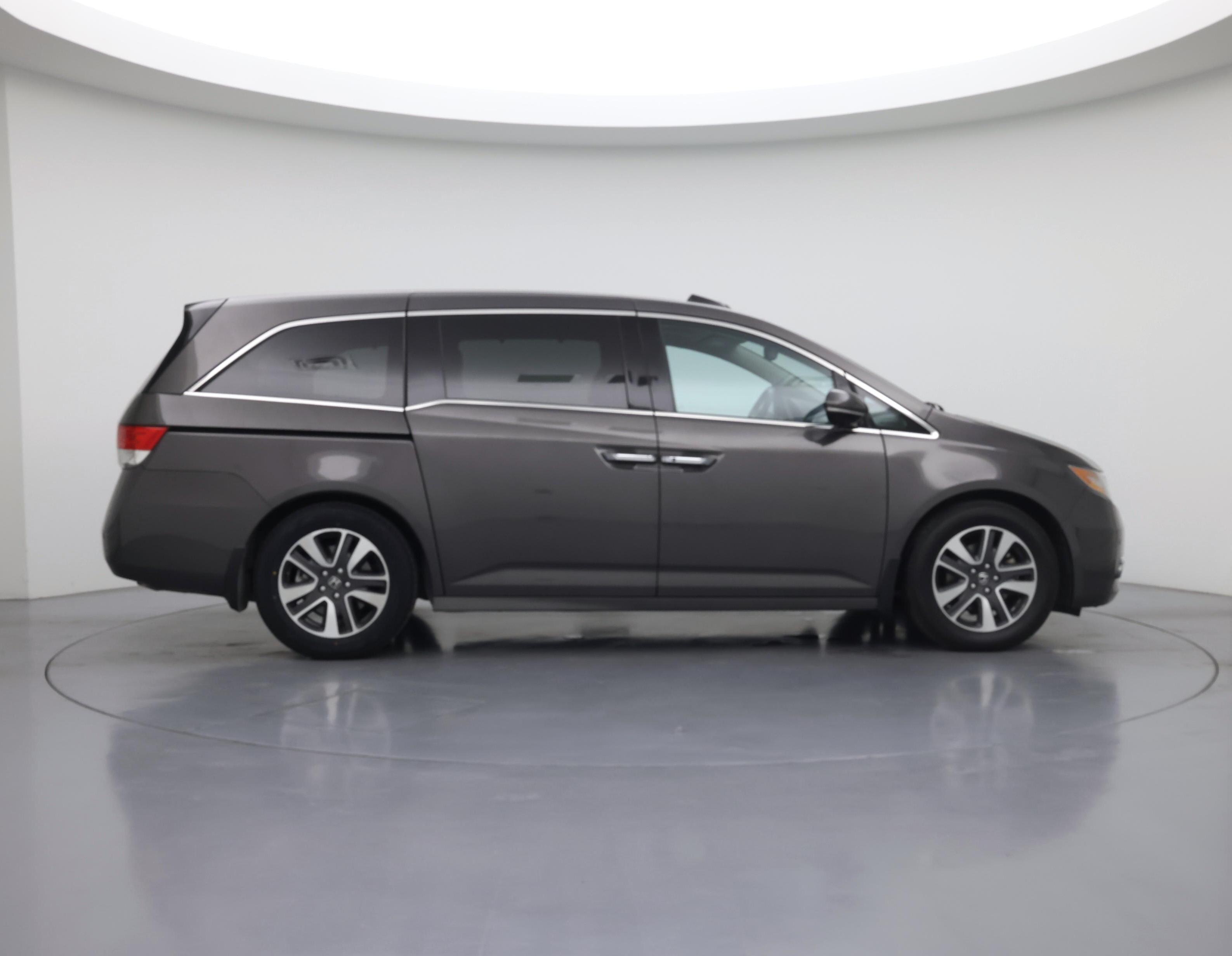 Thumbnail: 2015 Honda Odyssey - 7