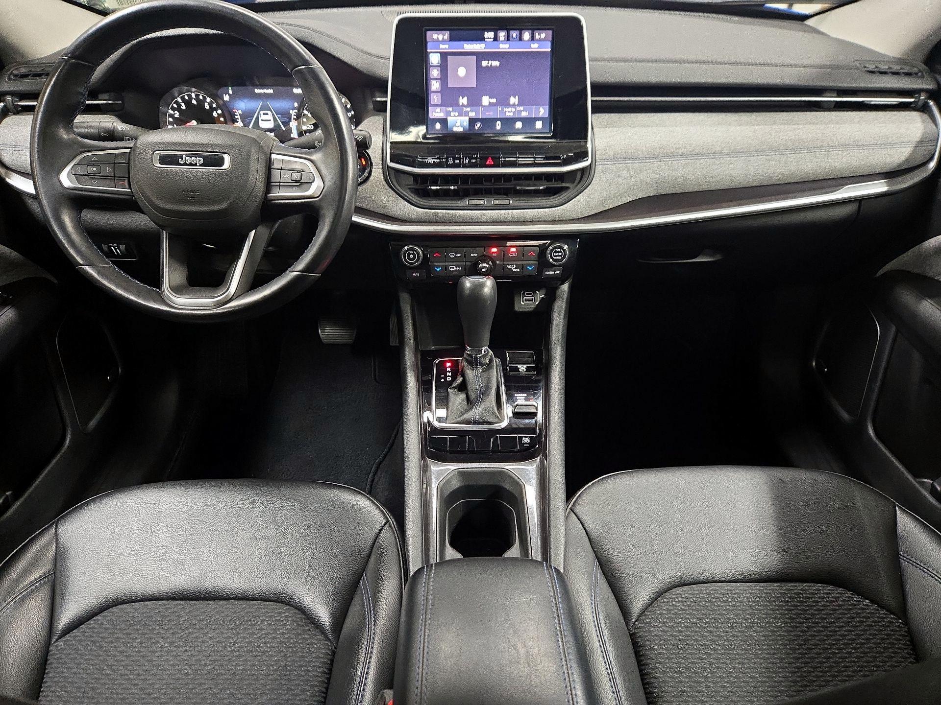 Thumbnail: 2022 Jeep Compass - 9