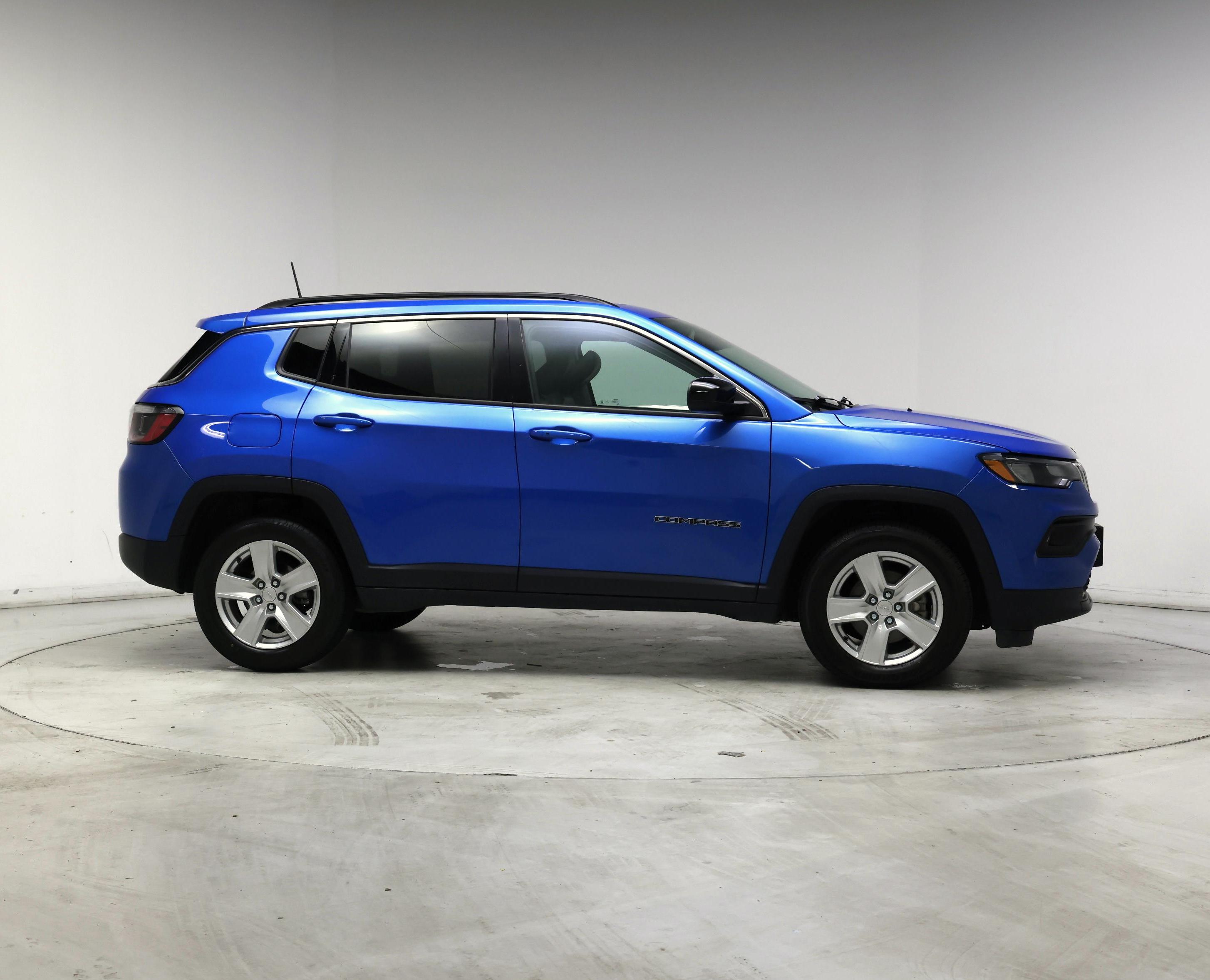 Thumbnail: 2022 Jeep Compass - 7