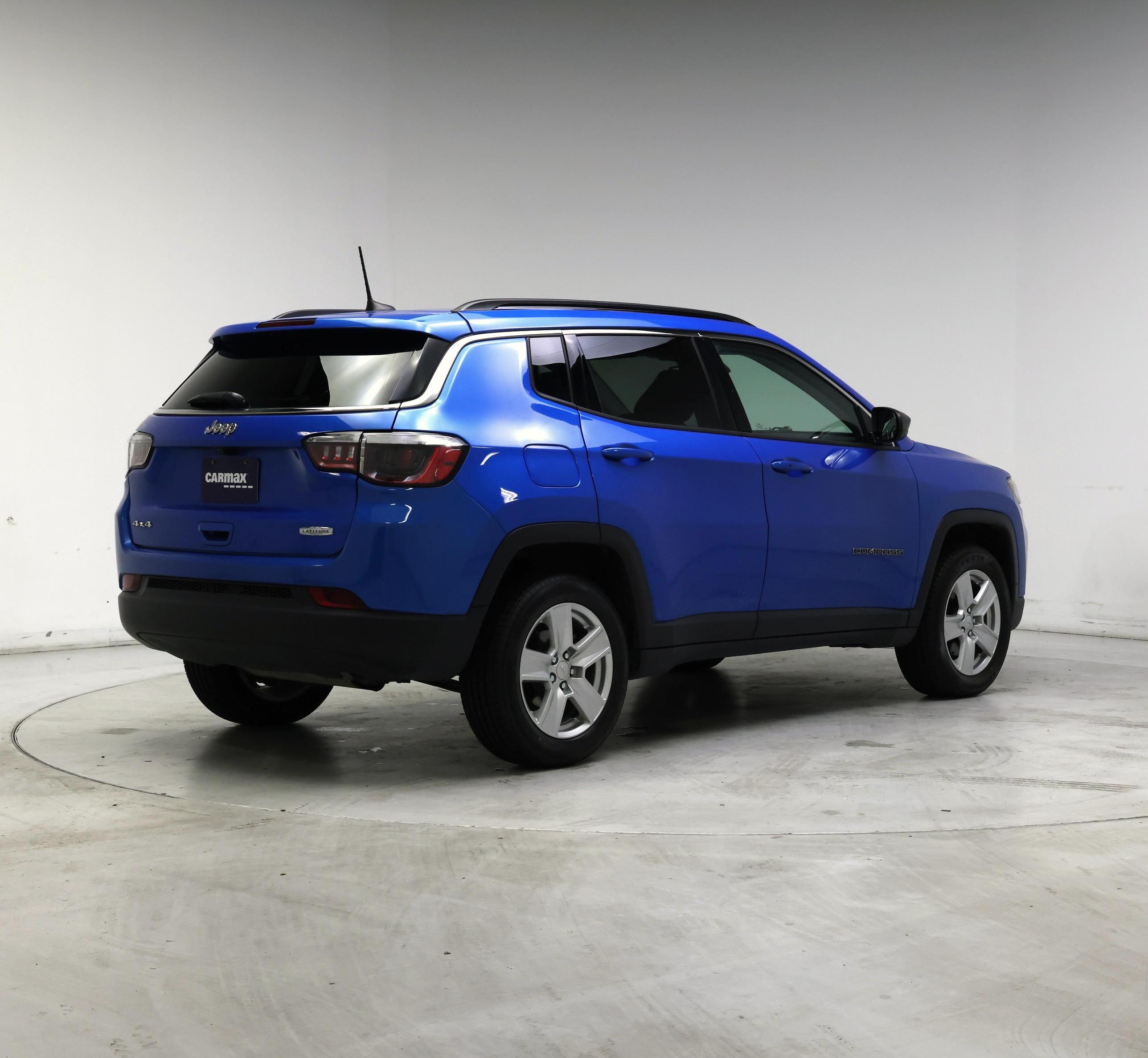 Thumbnail: 2022 Jeep Compass - 8