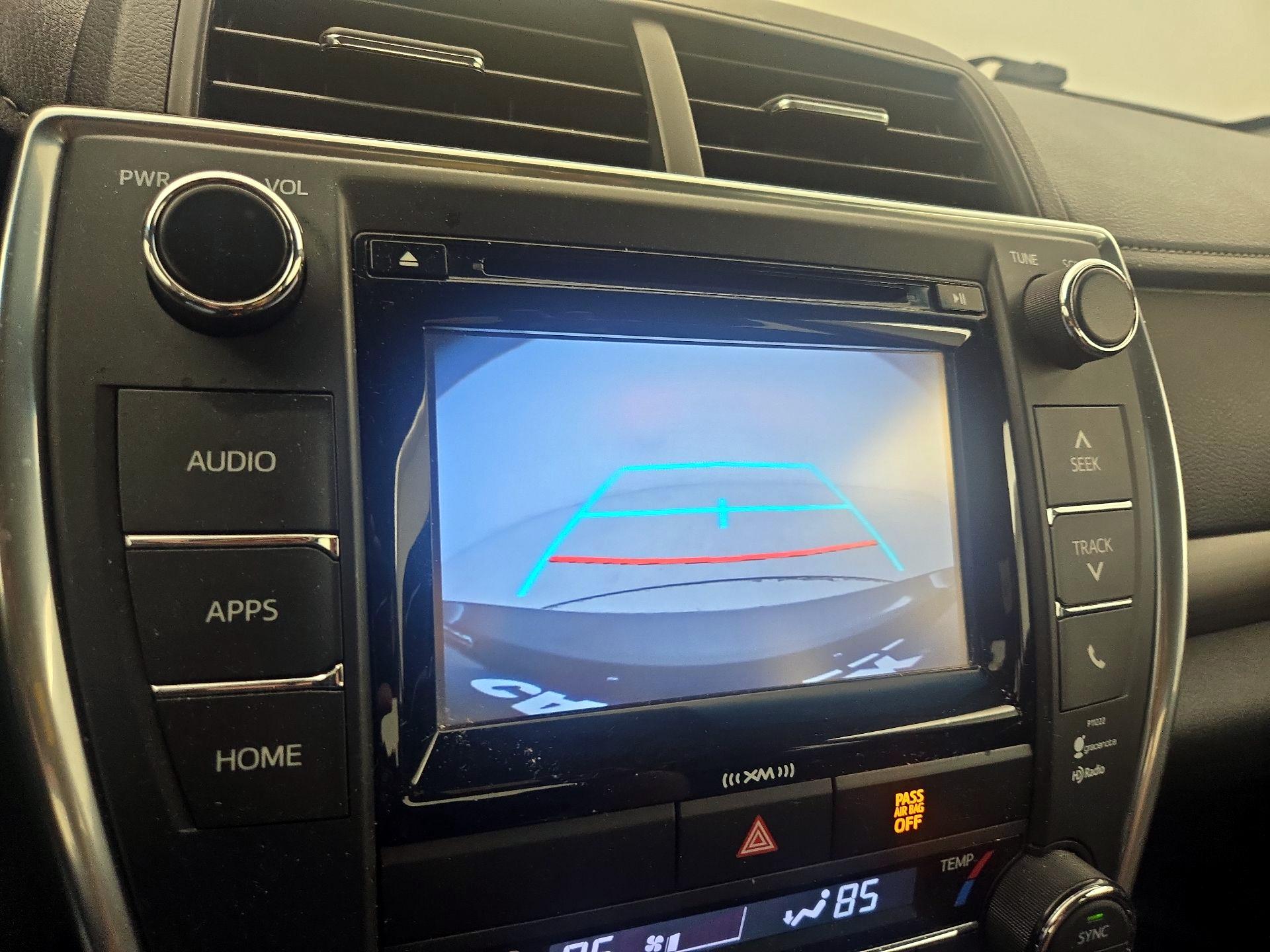 Thumbnail: 2016 Toyota Camry - 15