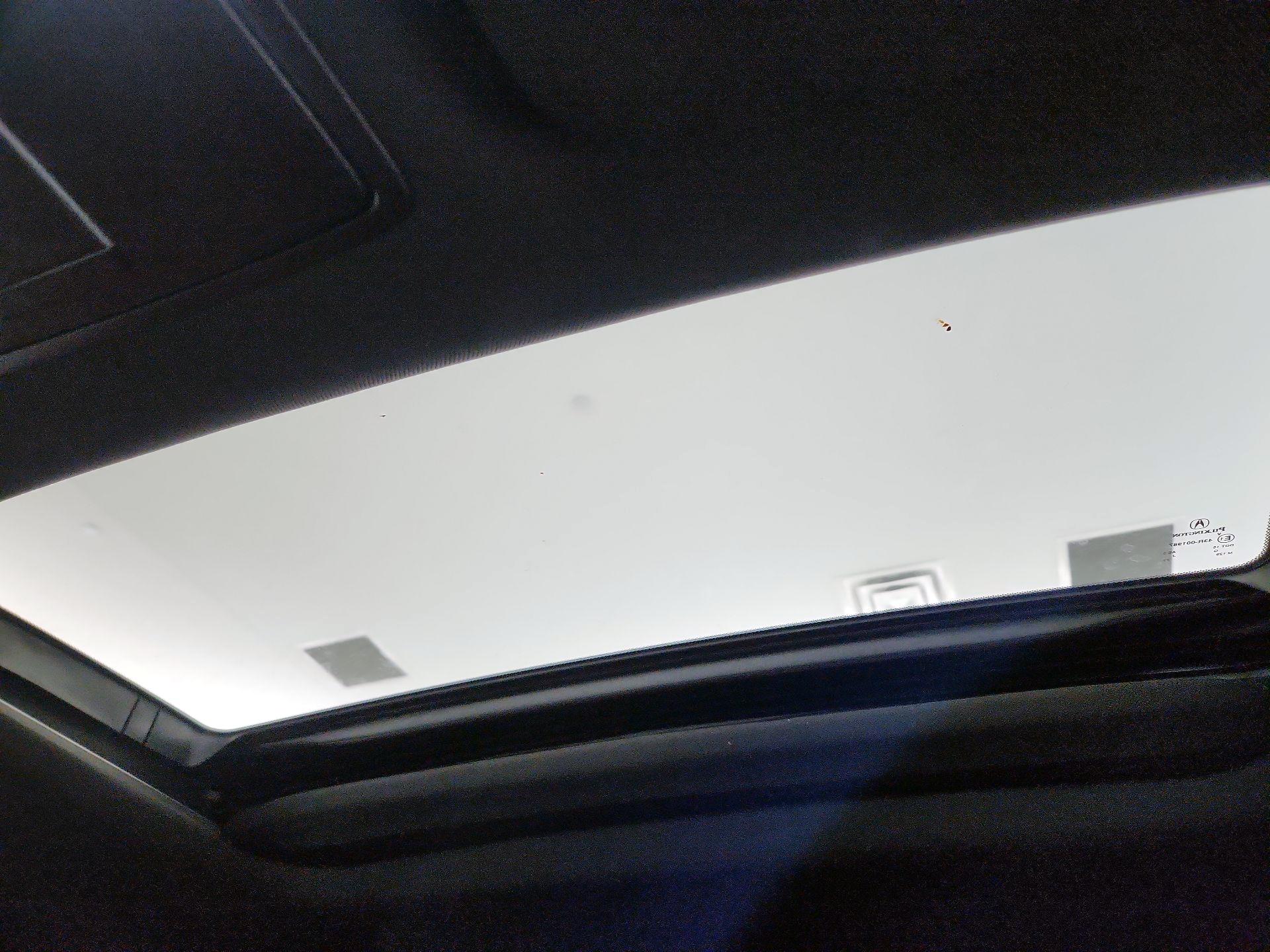 Thumbnail: 2022 Acura TLX - 18